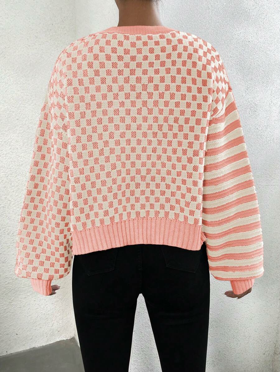 Women's Checker Plaid Striped Pattern Button Up V Neck Cardigan