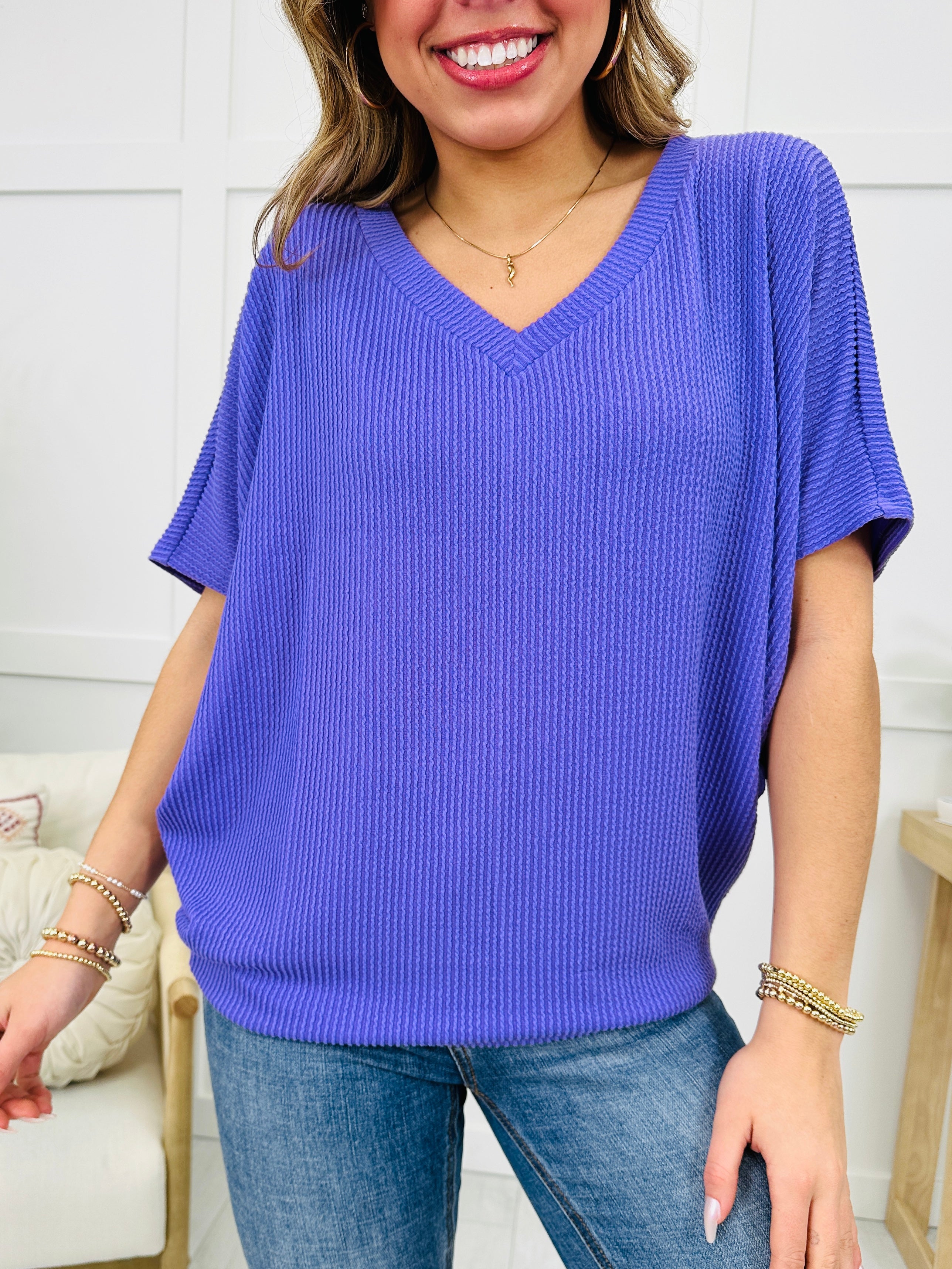 Women's Oversized Ribbed V Neck Batwing Short Sleeve Top
