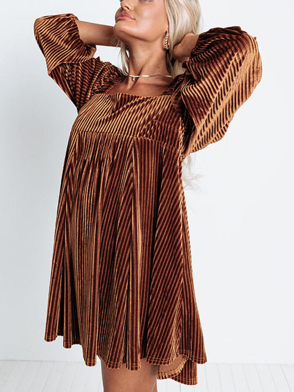 Perfect Tie pocketed Square Neck Long Sleeve Velvet Dress