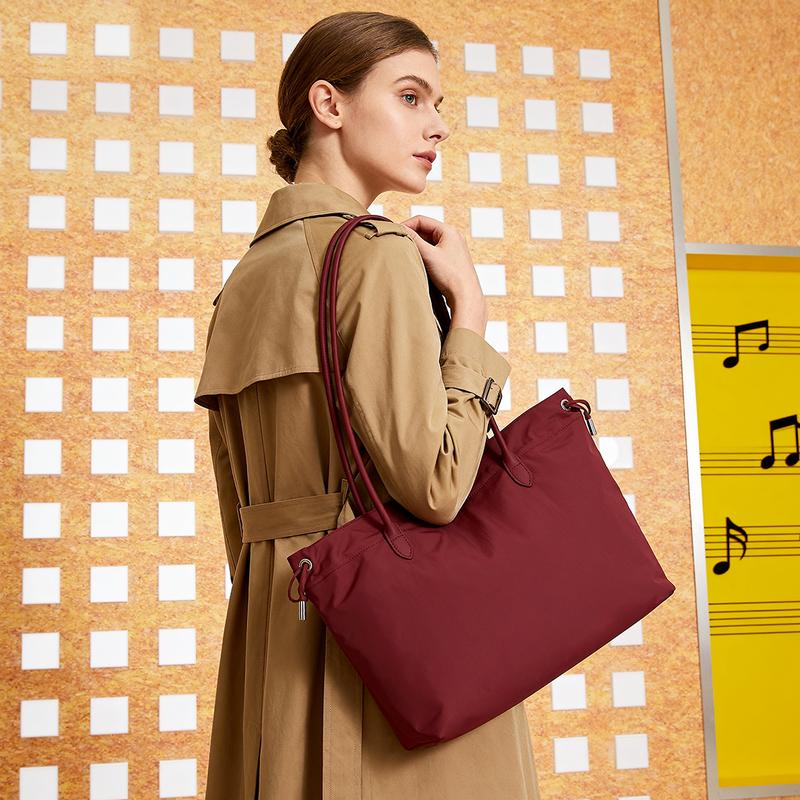 Versatile Large Capacity Tote Bag for Work & Travel Classic Black Shoulder Bag with Easy Carry Handles Perfect for Everyday Use