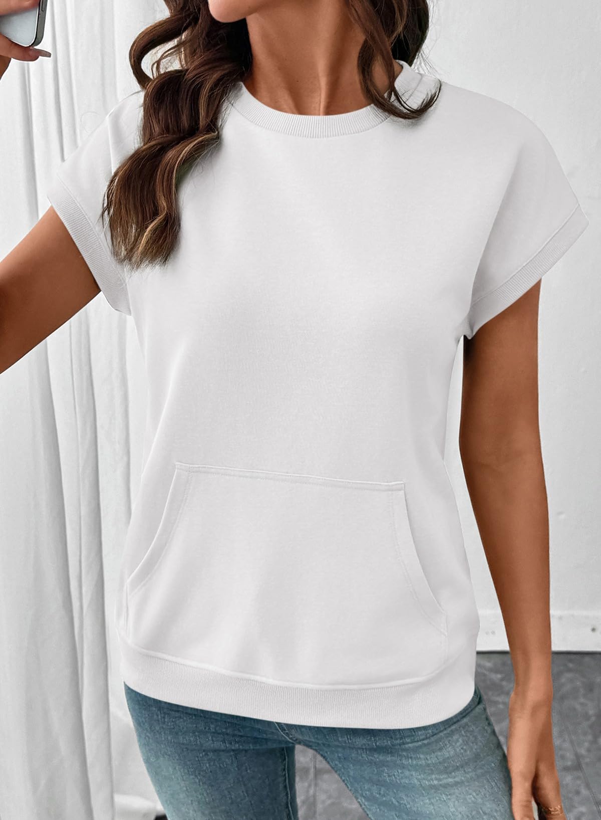 Women's Casual Round Neck Loose Fit Top with Kangaroo Pocket