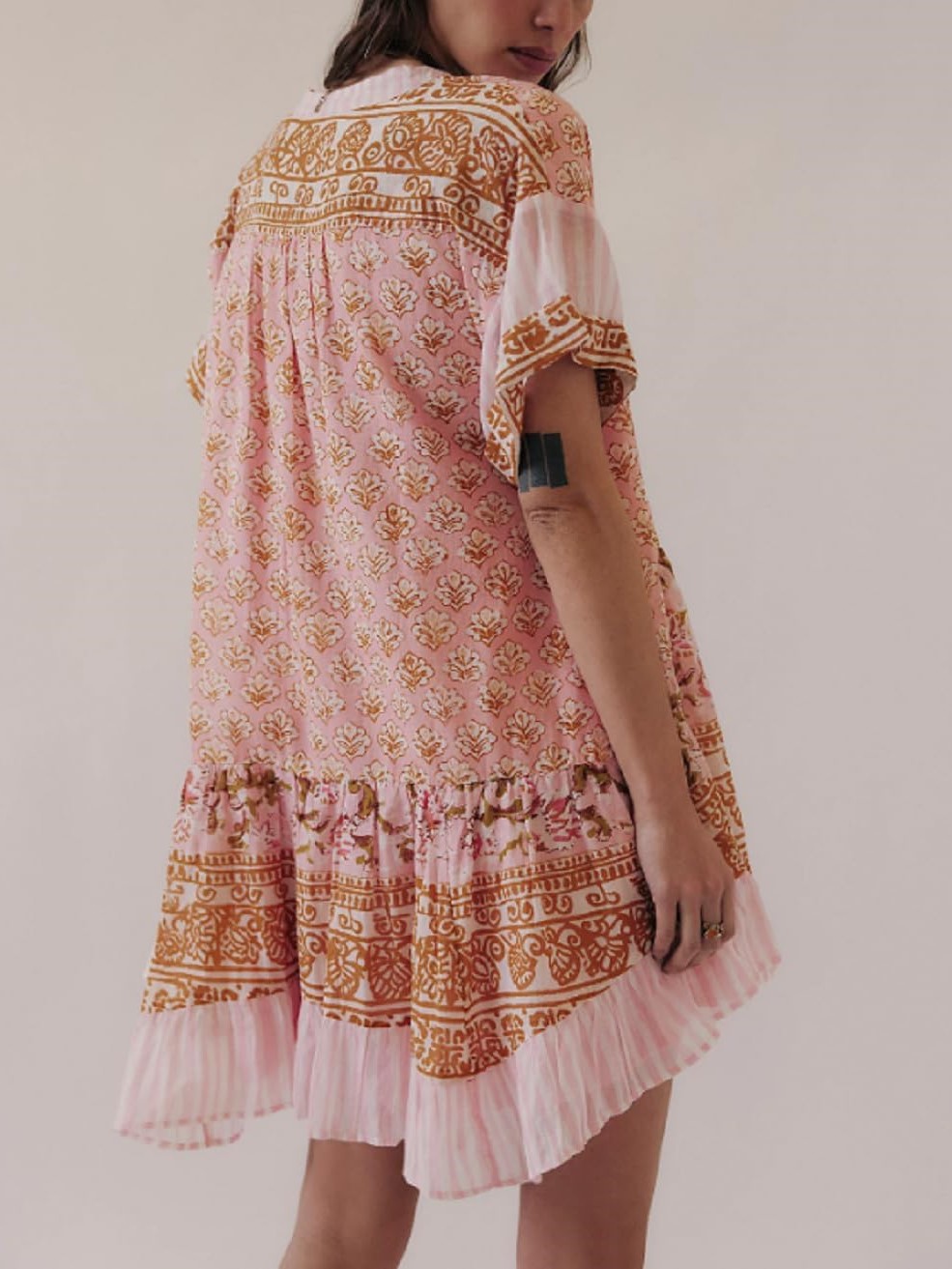 Women's V-Neck Printed Flowing Short Sleeve Mini Dress