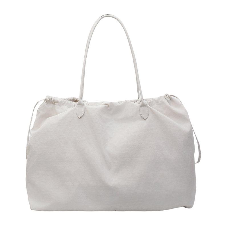 Versatile Large Capacity Tote Bag for Work & Travel