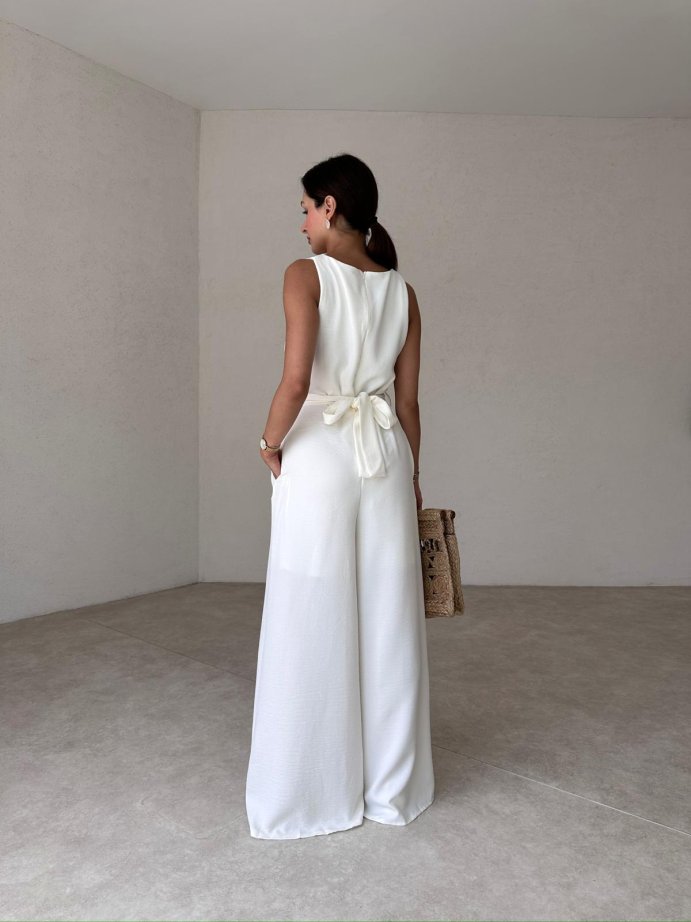 Women's Sleeveless Waisted Linen Jumpsuit With Pockets