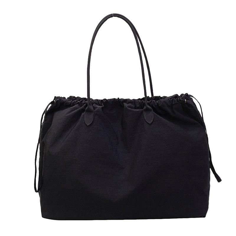 Versatile Large Capacity Tote Bag for Work & Travel