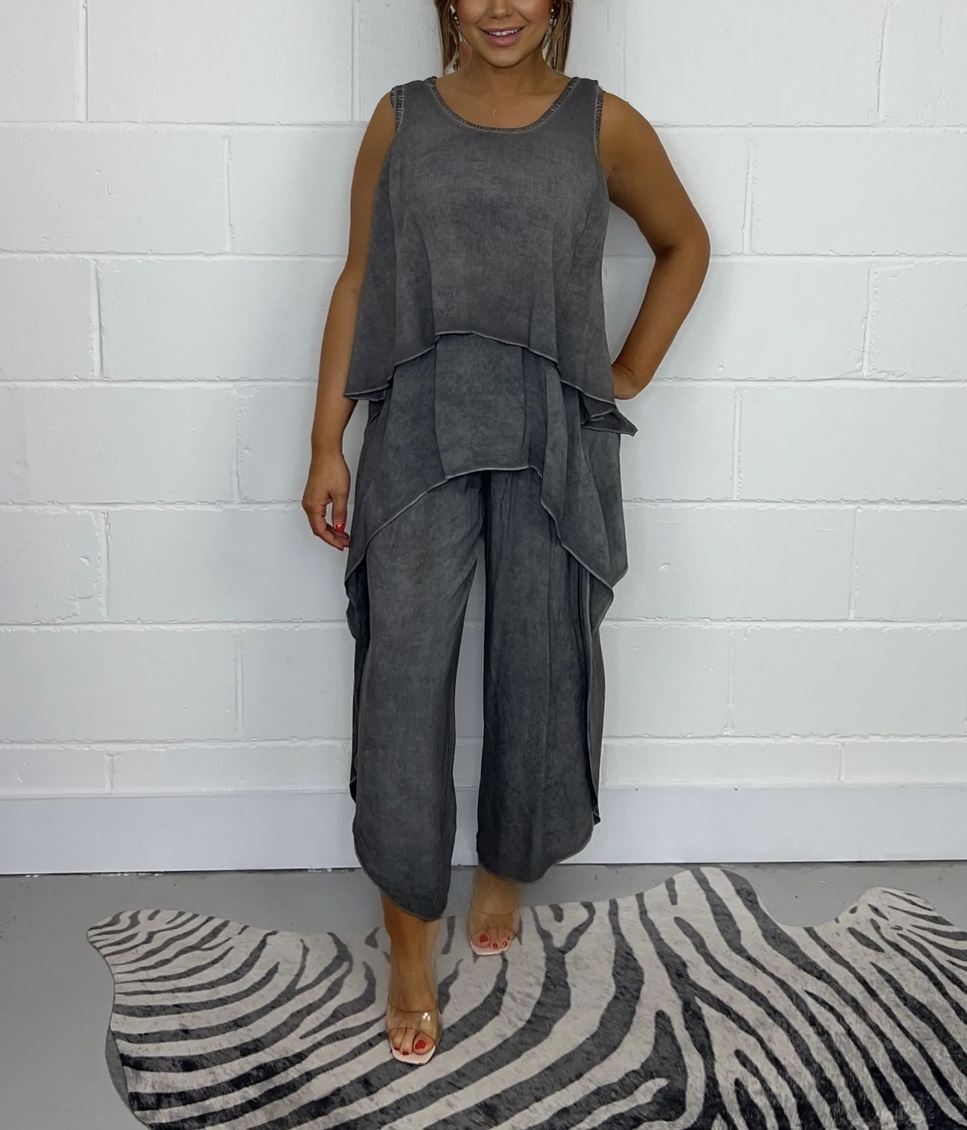 2024 Women's Oversize Trouser & Sleeveless Top