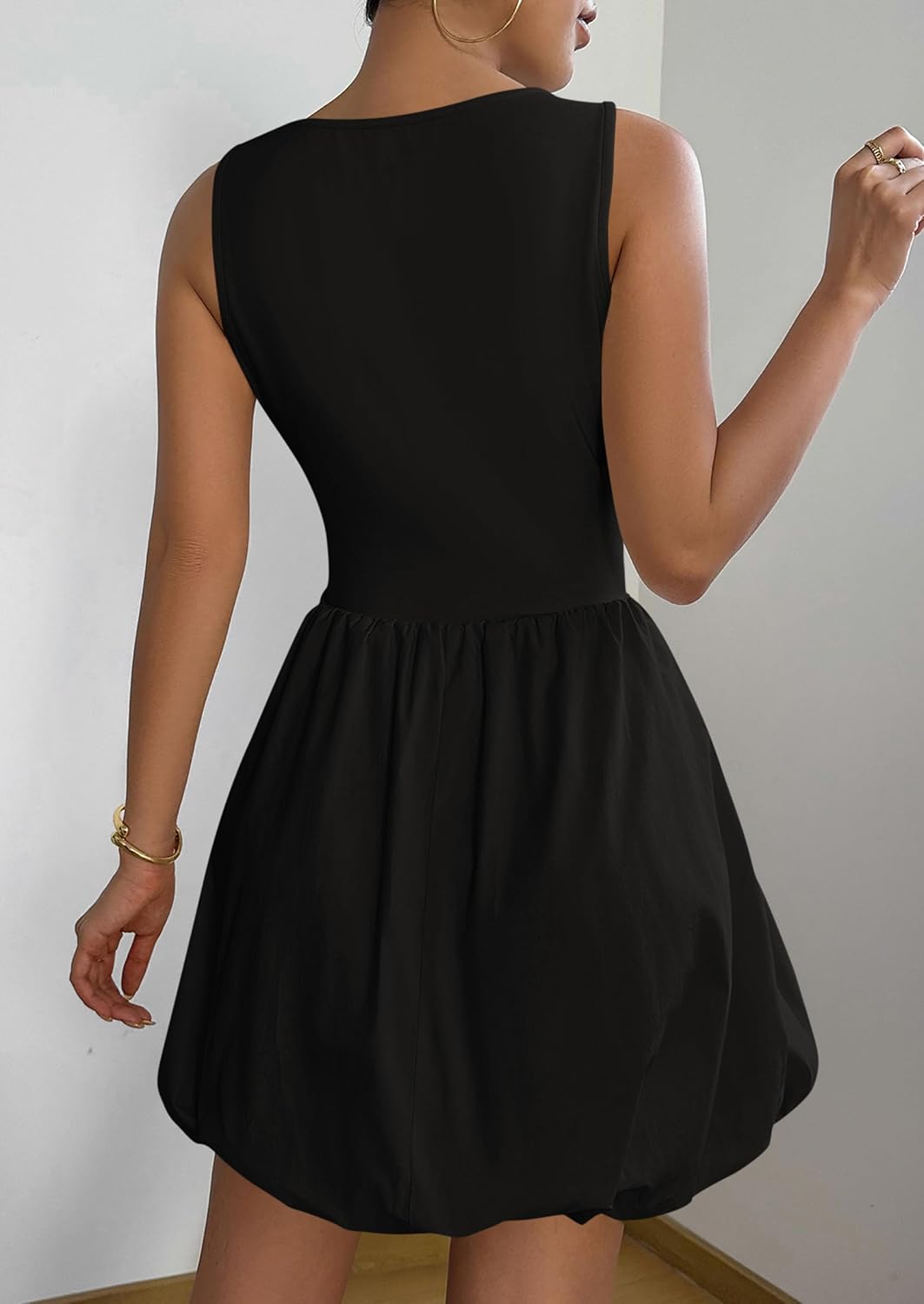 Women's Casual Crew Neck Sleeveless Tank Bubble Dress with Pockets