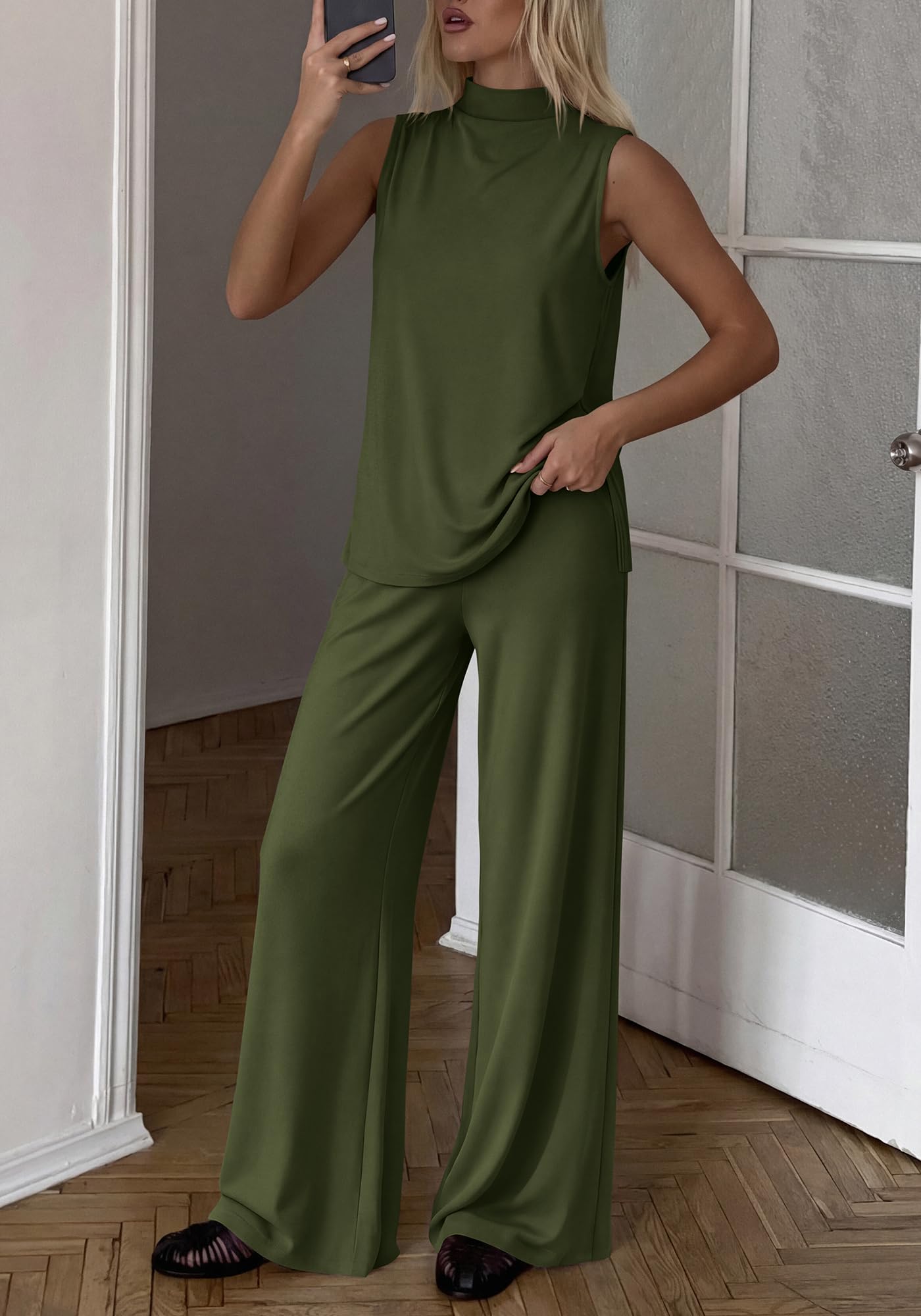 Women's 2-Piece Sleeveless Mock Neck Top & Wide-Leg Pants Set With Pockets