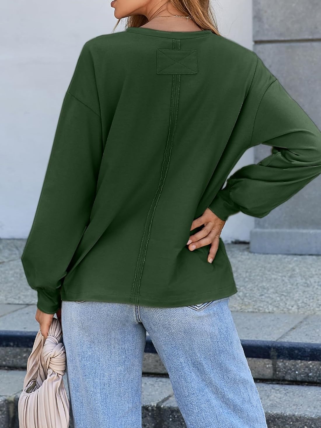 Women's Crewneck Pocket Oversized Basic Long Sleeve Shirts