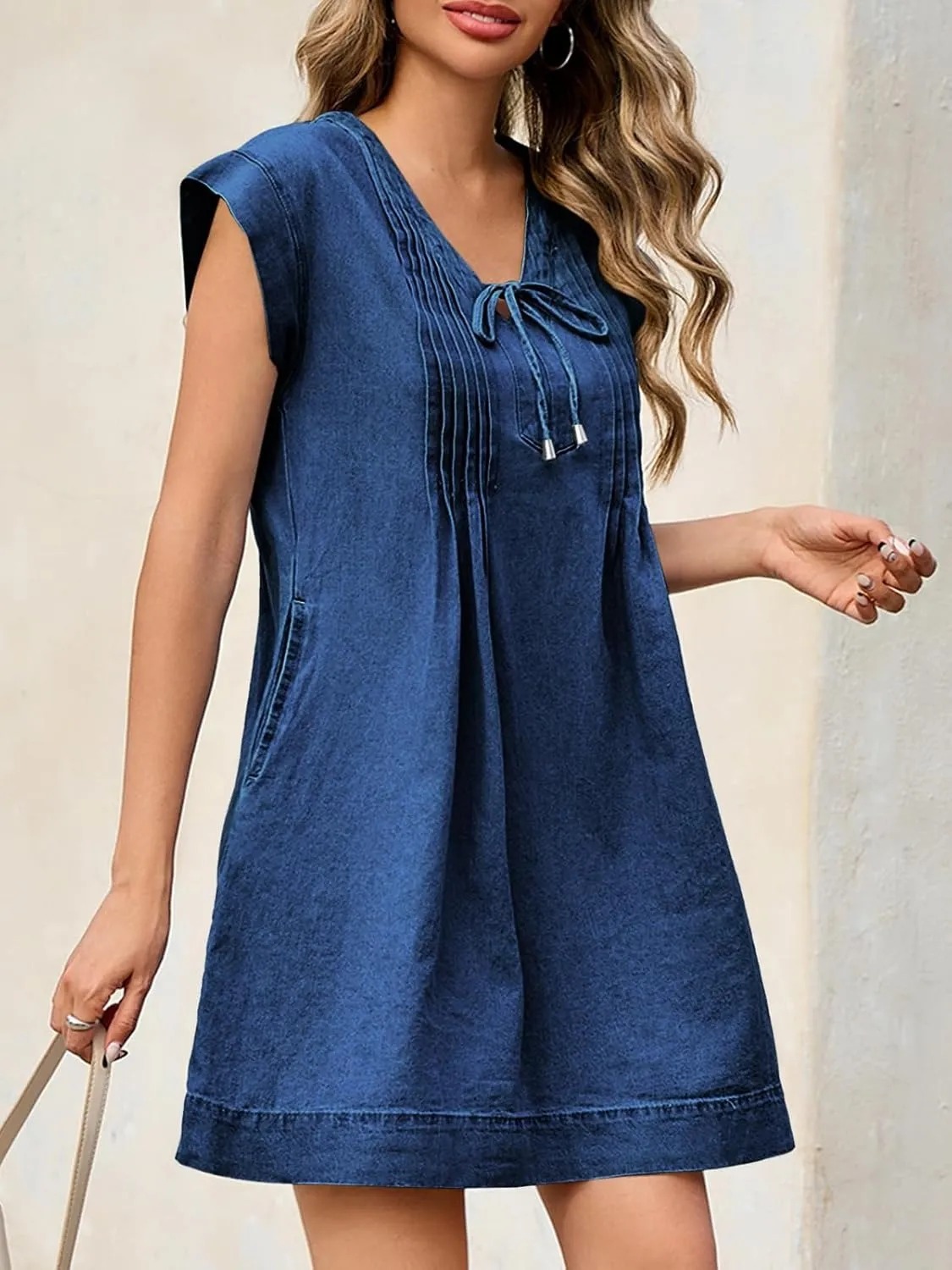 HOT SALE Women's V-neck Pleated Denim Dress With Pockets (Buy 2 Free Shipping)