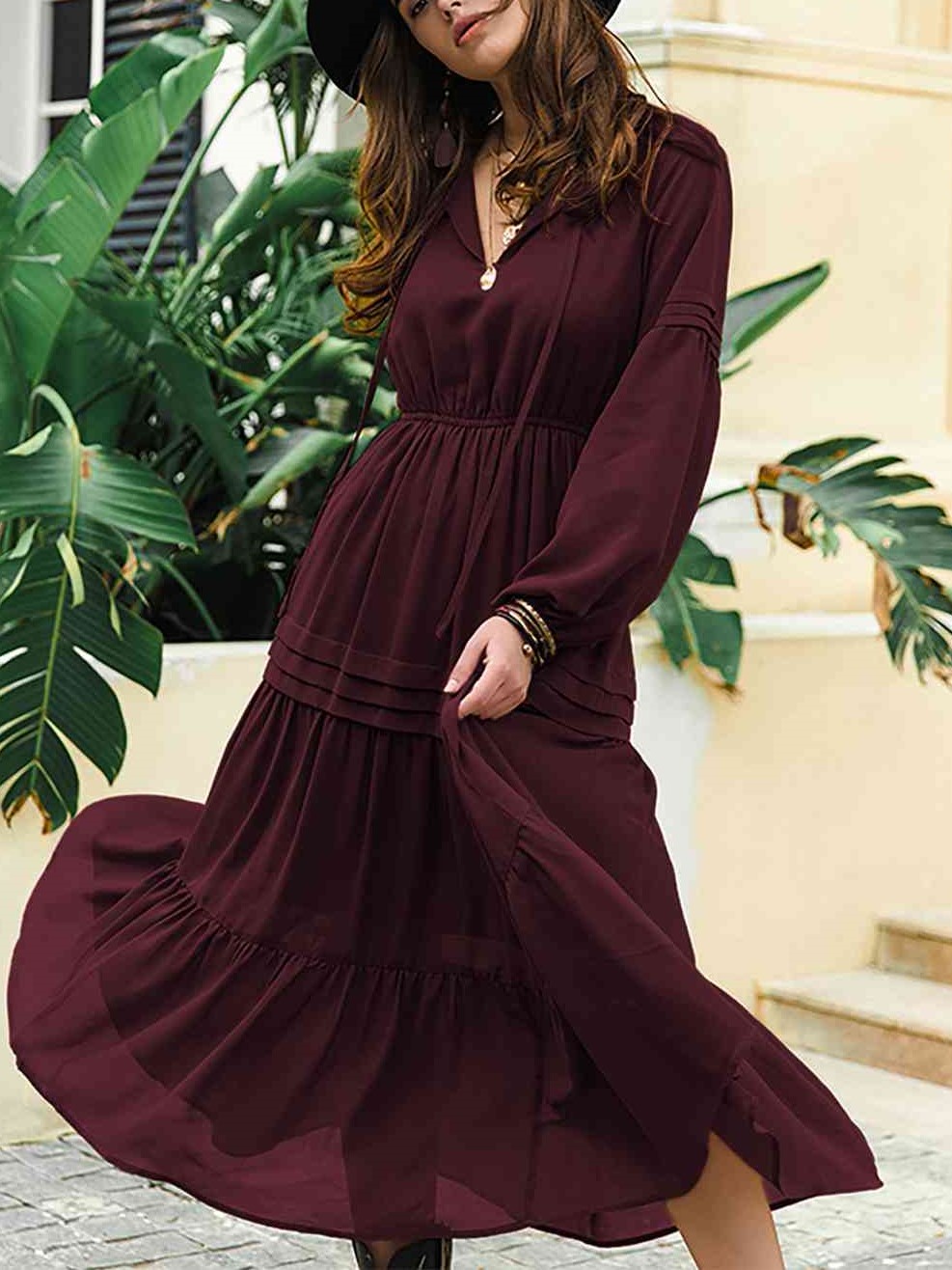 Women‘s Flowy Lantern Sleeve Ruffle Hem Tiered Midi Dress