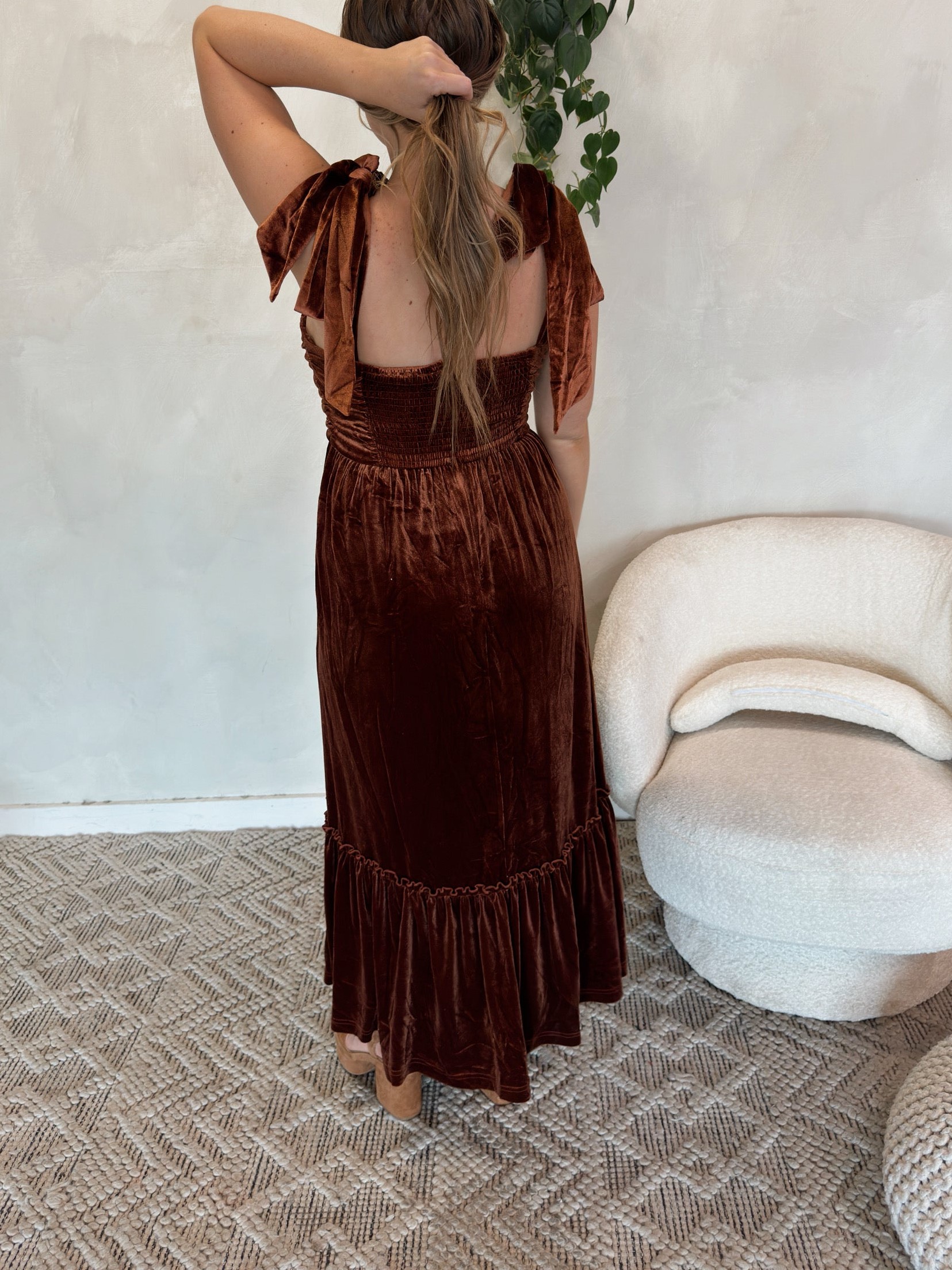 Velvet Strap Suspenders Pleated Layered Midi Dress