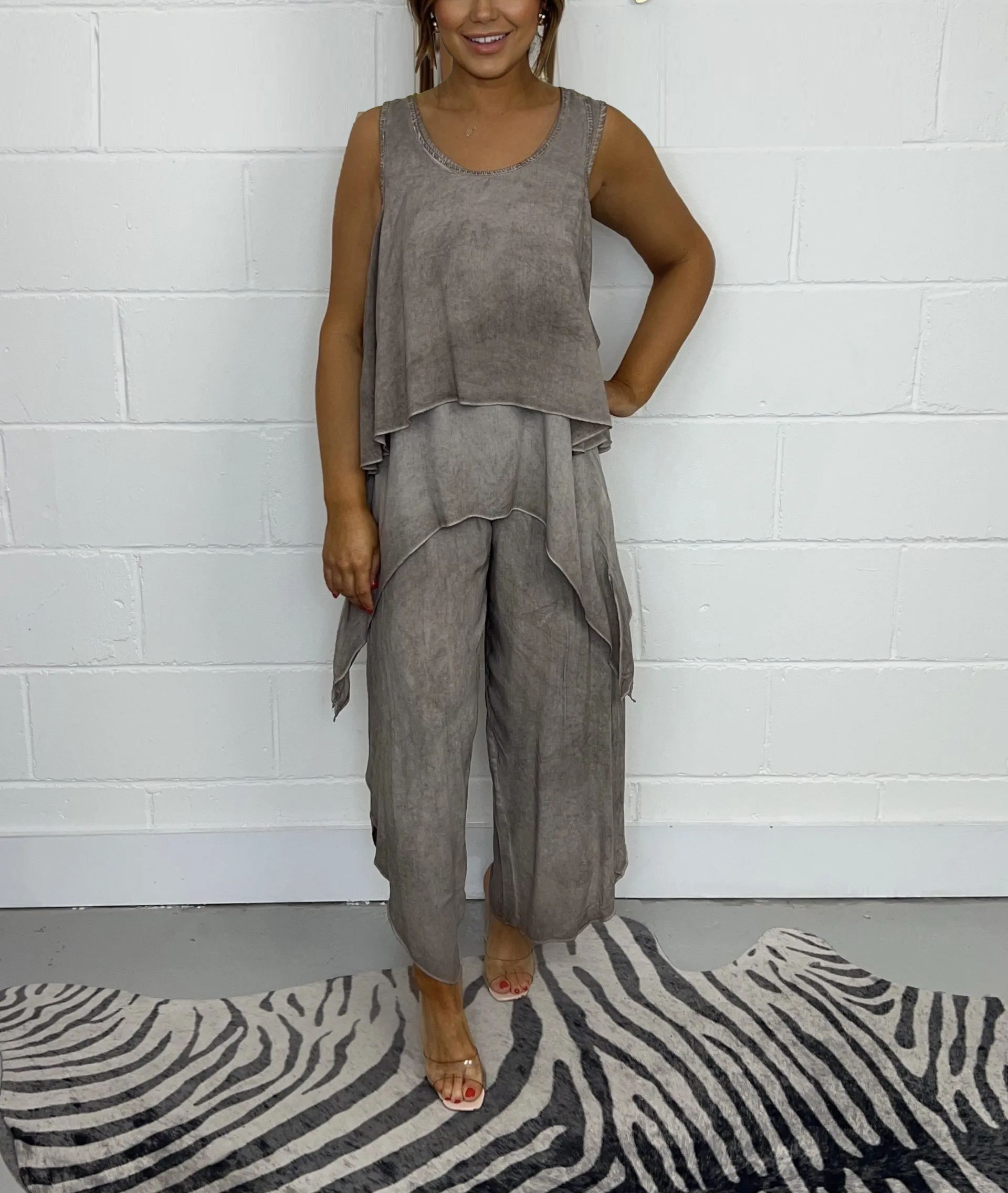 2024 Women's Oversize Trouser & Sleeveless Top