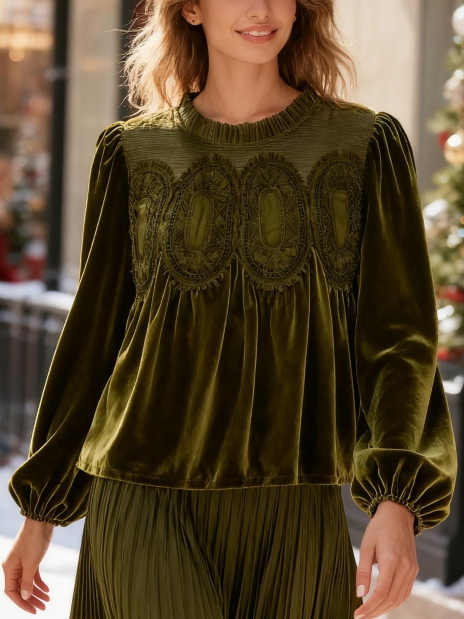 Women's Round Neck Long Sleeve Velvet Trim Lace Blouse