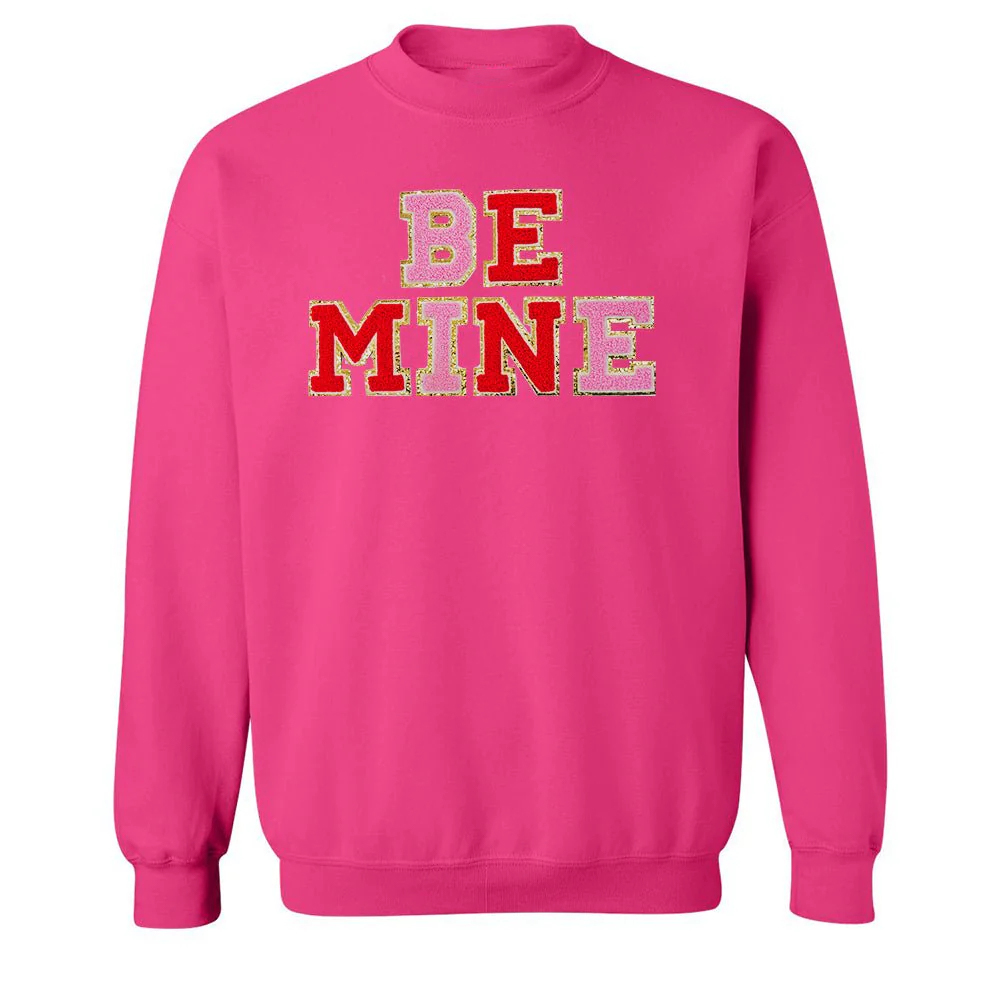 "BE MINE" Letter Patch Crewneck Sweatshirt