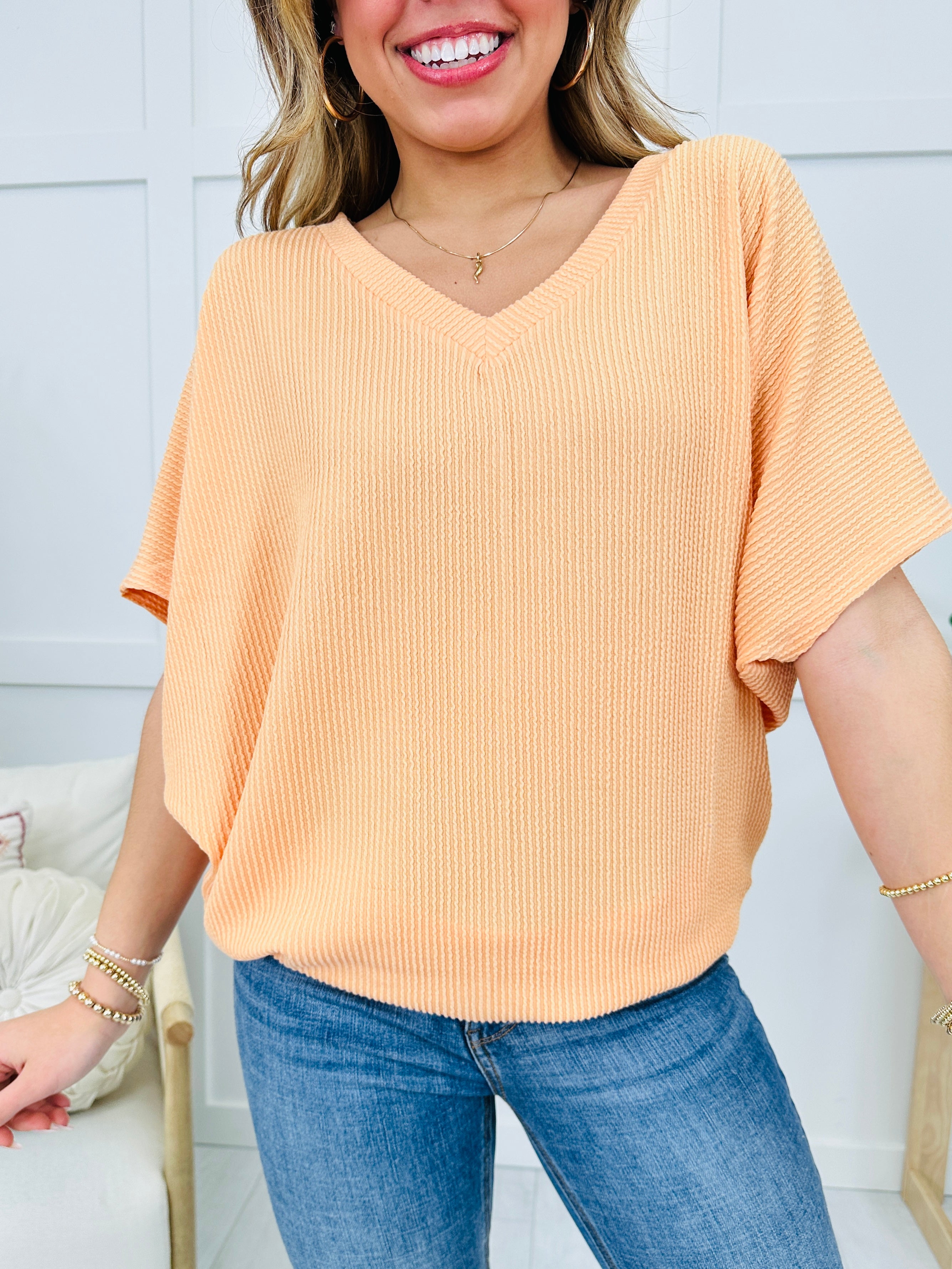 Women's Oversized Ribbed V Neck Batwing Short Sleeve Top