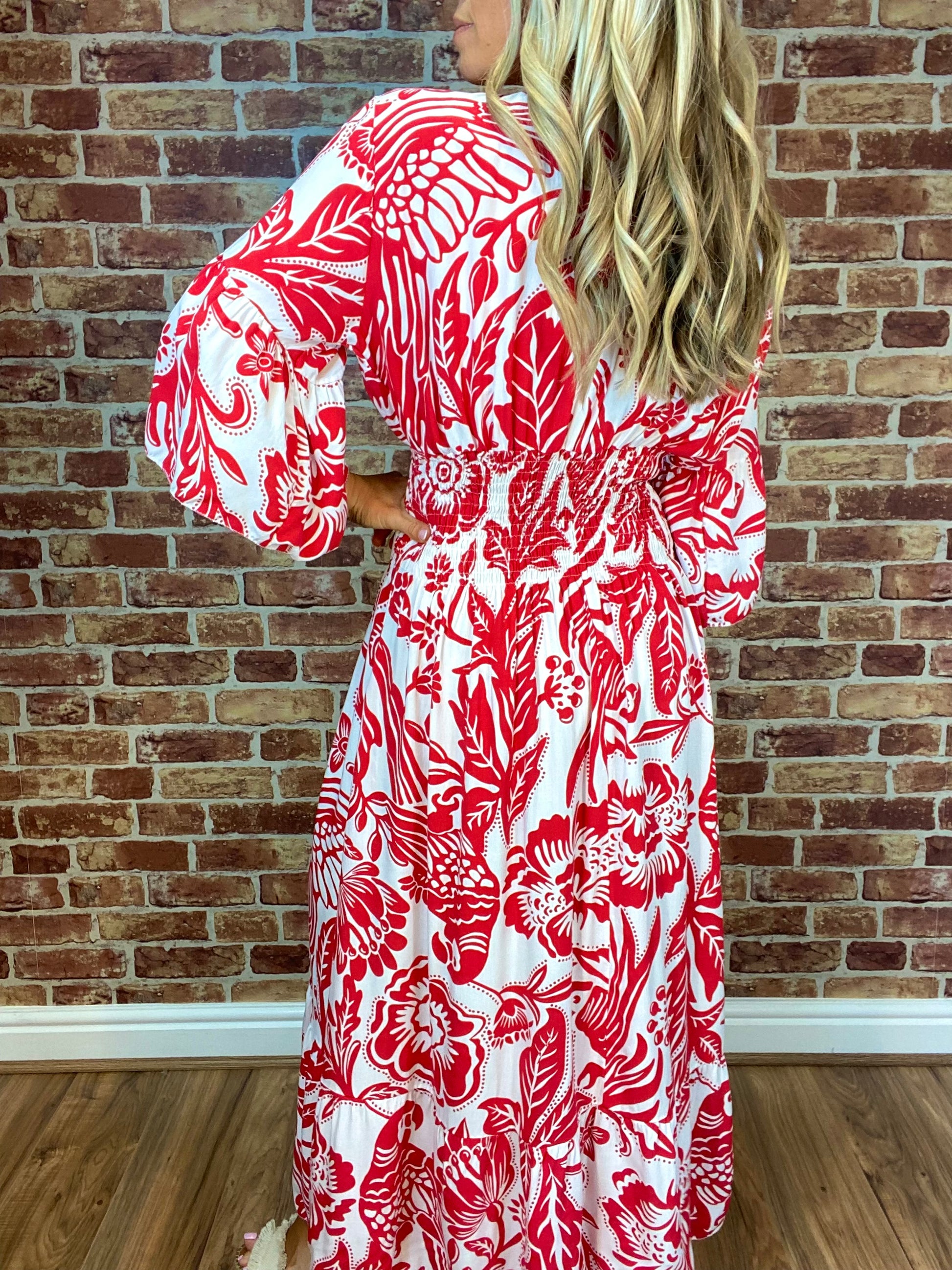 Summer Hot Sale Women's V-neck Half-Sleeve Printed Flowing Stretch Dress