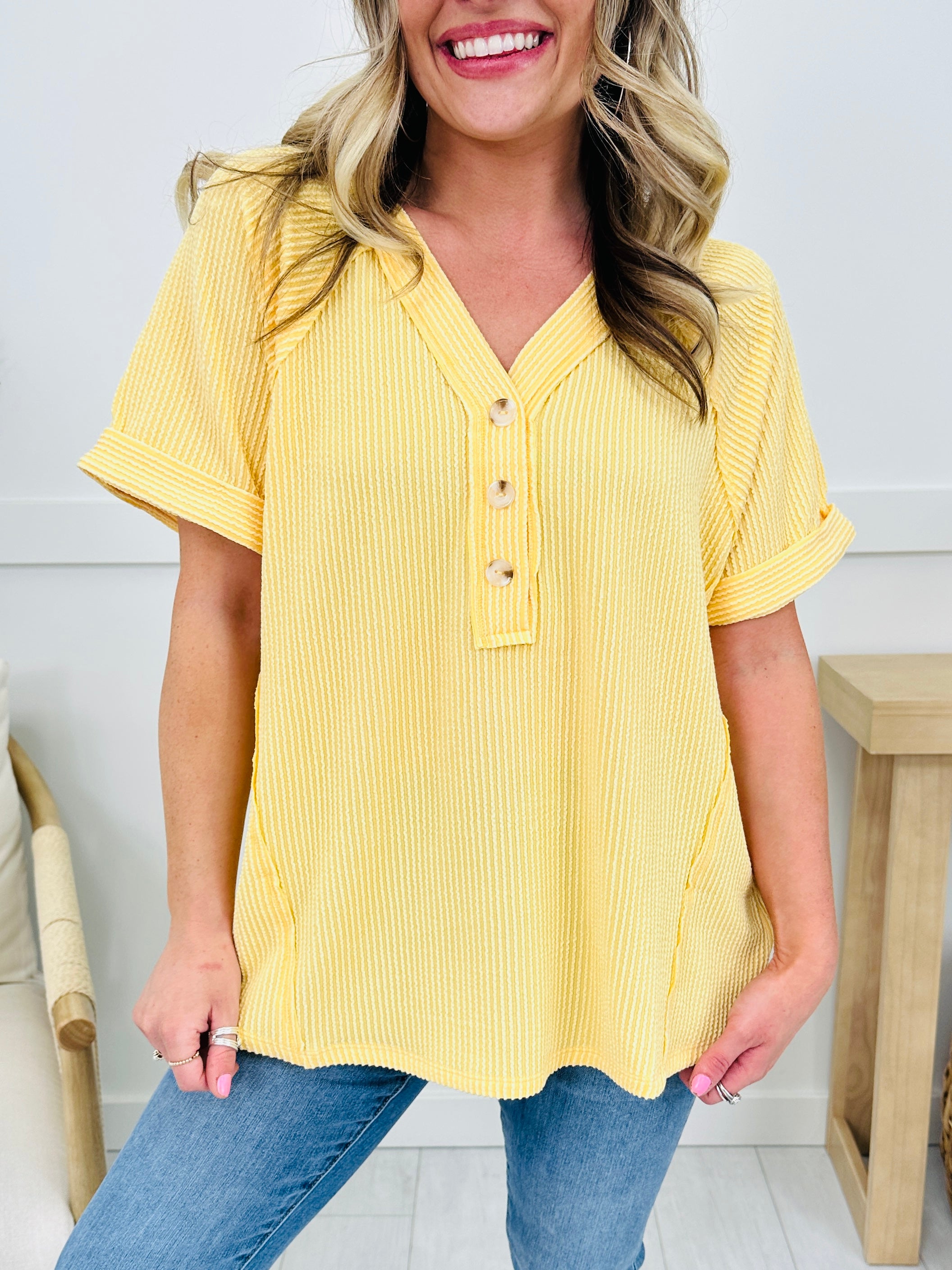 Women's V Neck Ribbed Button Shoort Sleeve Top