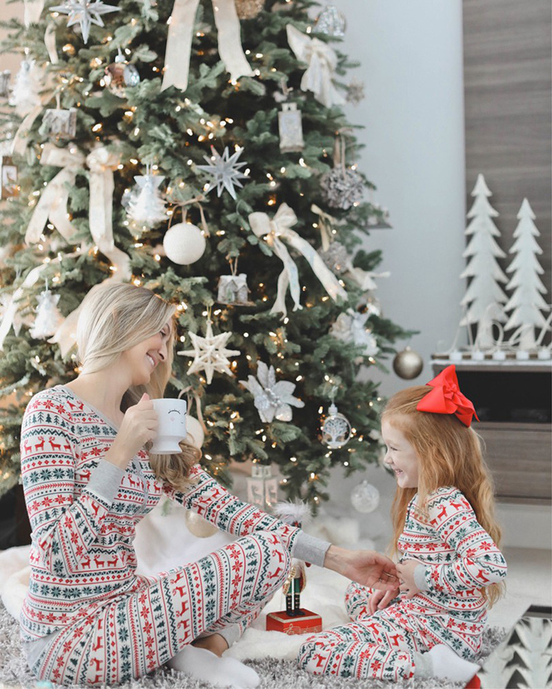 Reindeer Print Family Pajamas-Pink Laura