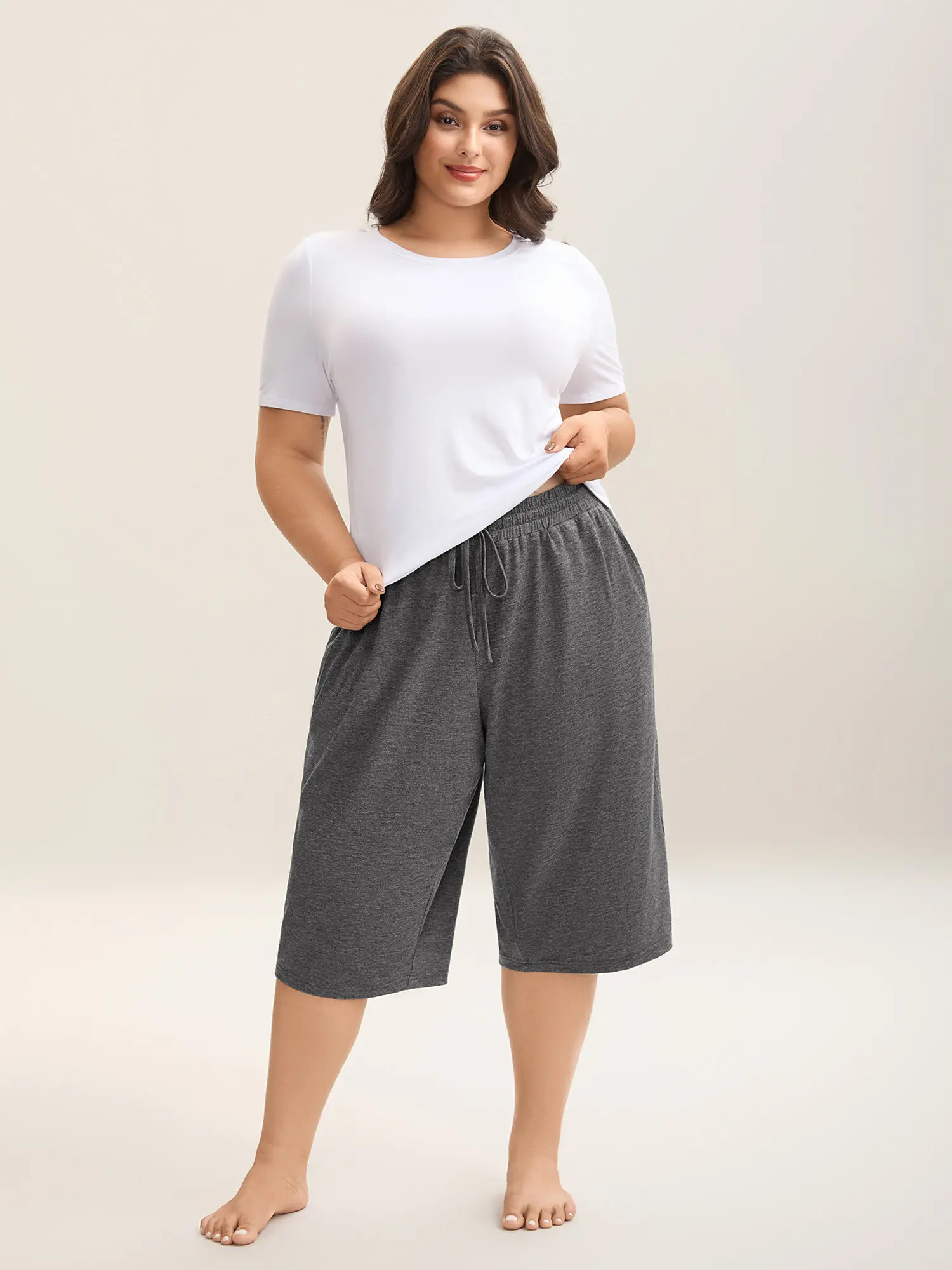 Women's Casual Drawstring Waist Knit Bermuda Shorts With Pockets
