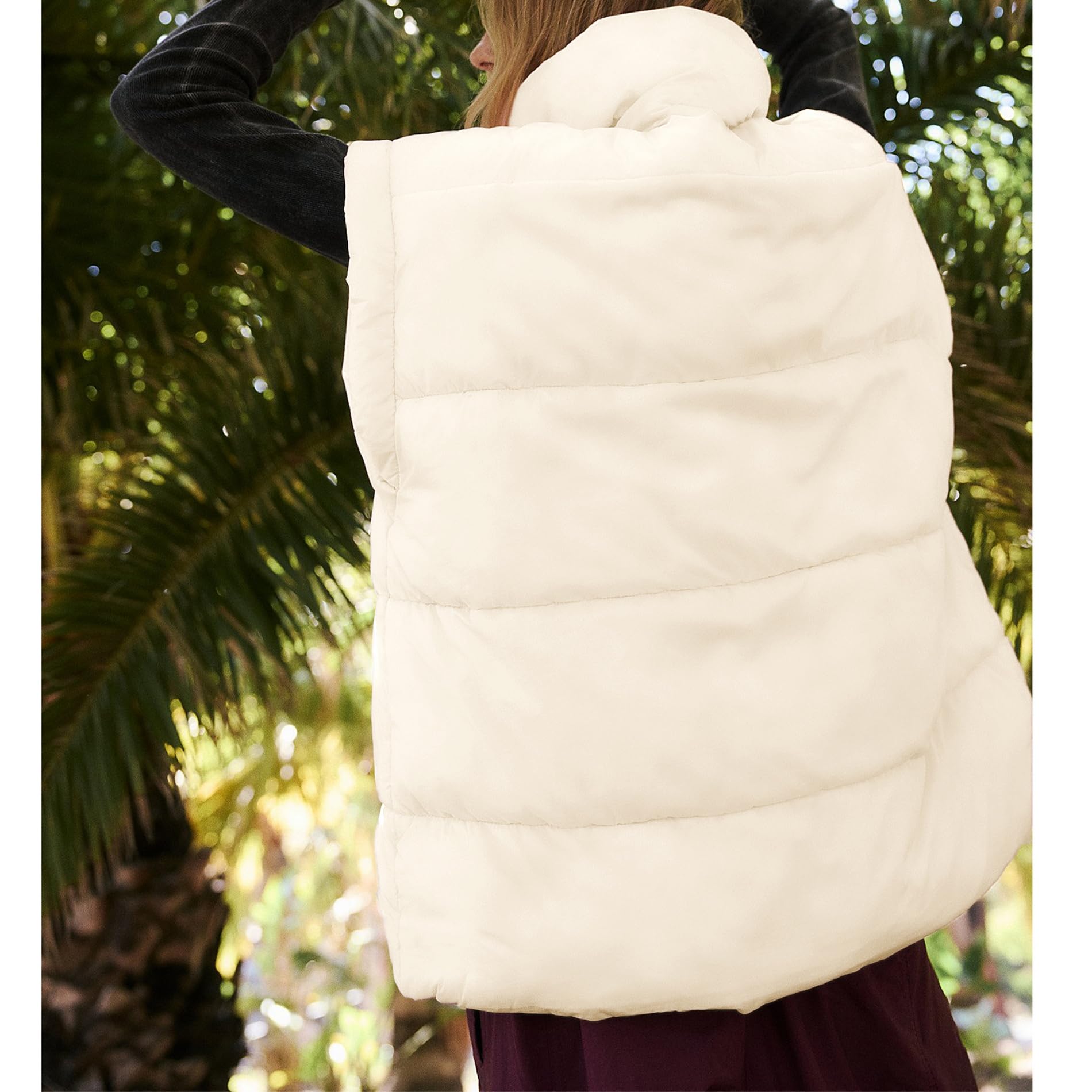 Women's Oversized Stand Collar Full Zip Puffer Vest