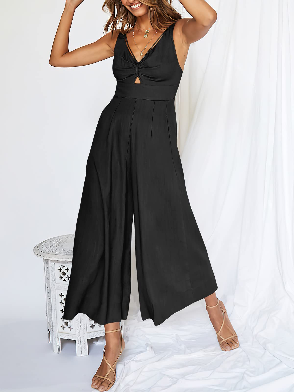 V Neck Cutout High-Waist Rompers (Buy 2 free shipping)-hivebabe.com