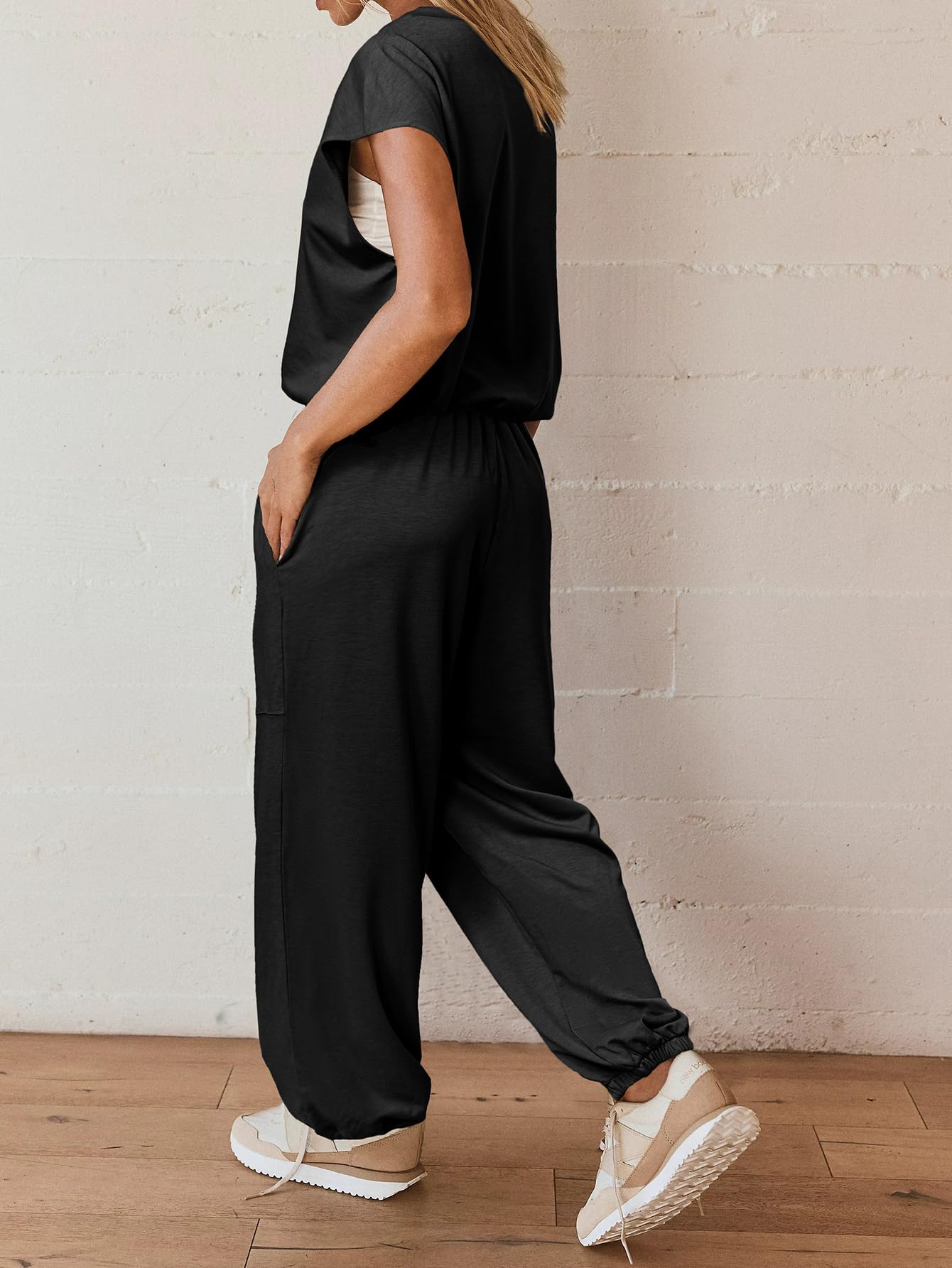 2024 Women's 2 Piece Outfits Fashion Sleeveless Crewneck Sweatsuits