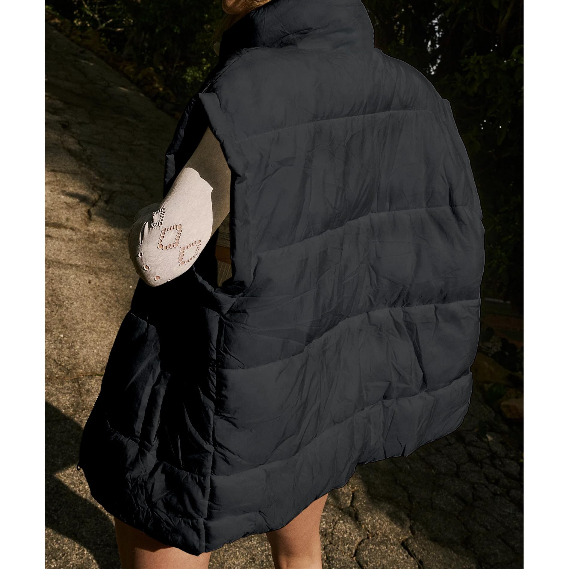Women's Oversized Stand Collar Full Zip Puffer Vest