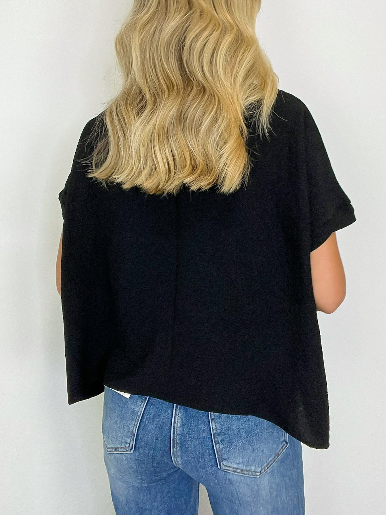 Women's Polygonal Collar Flowy Waved cuffs Short Sleeve Top