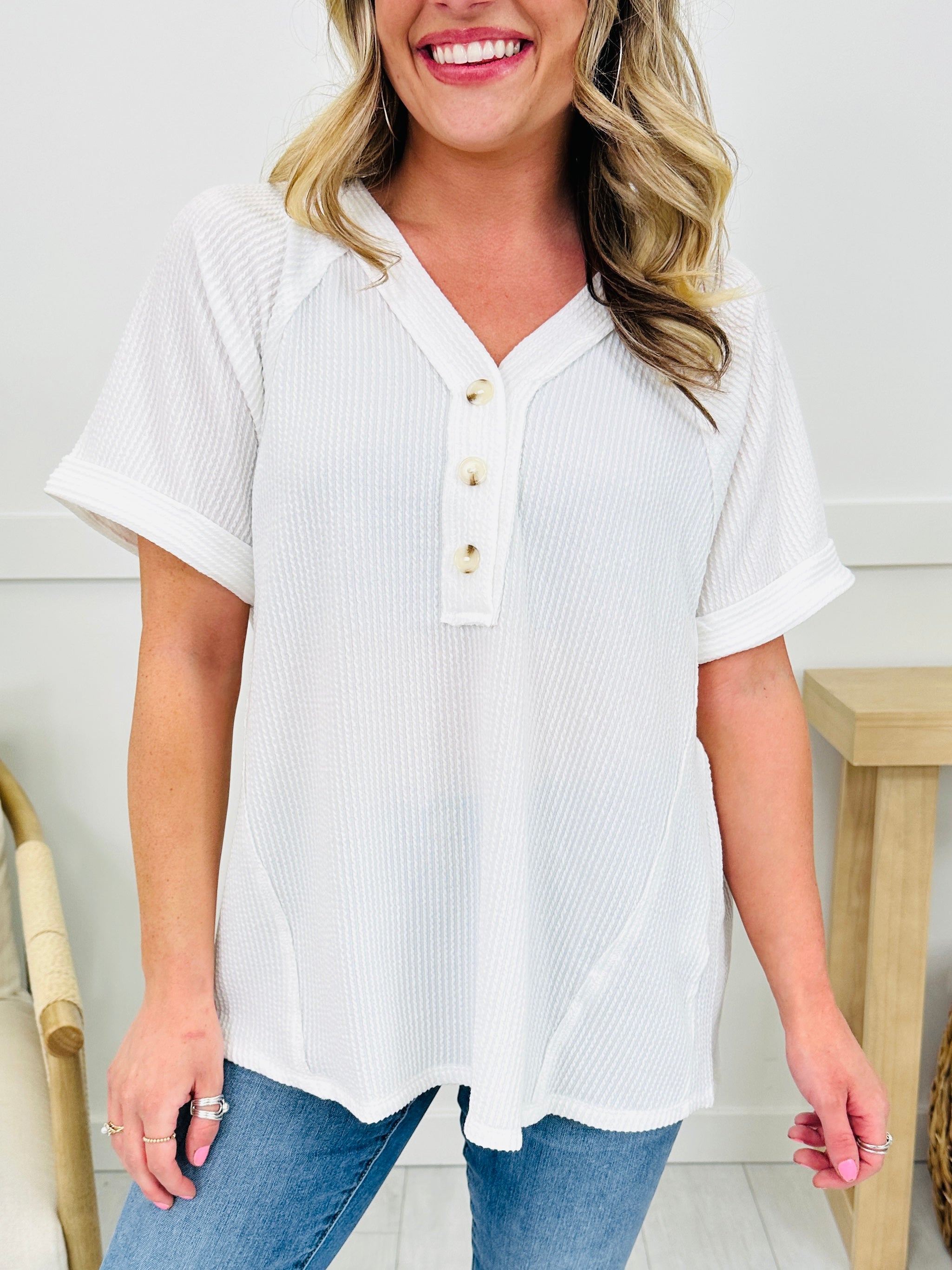 Women's V Neck Ribbed Button Shoort Sleeve Top