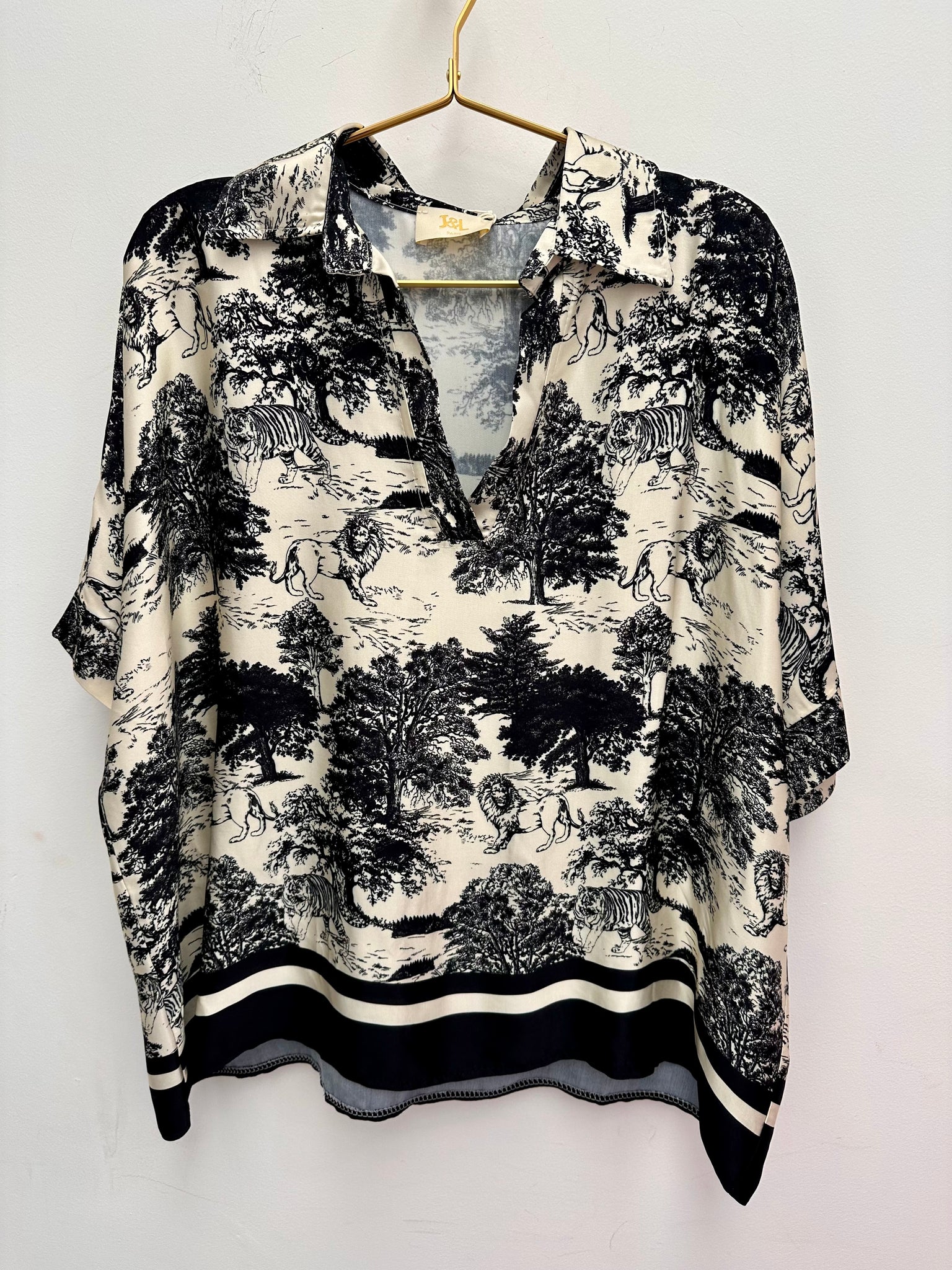 HOT SALE Women's Animal Plant Print V Neck Long Sleeve and Drawstring Pocket Pants Co-ord Set