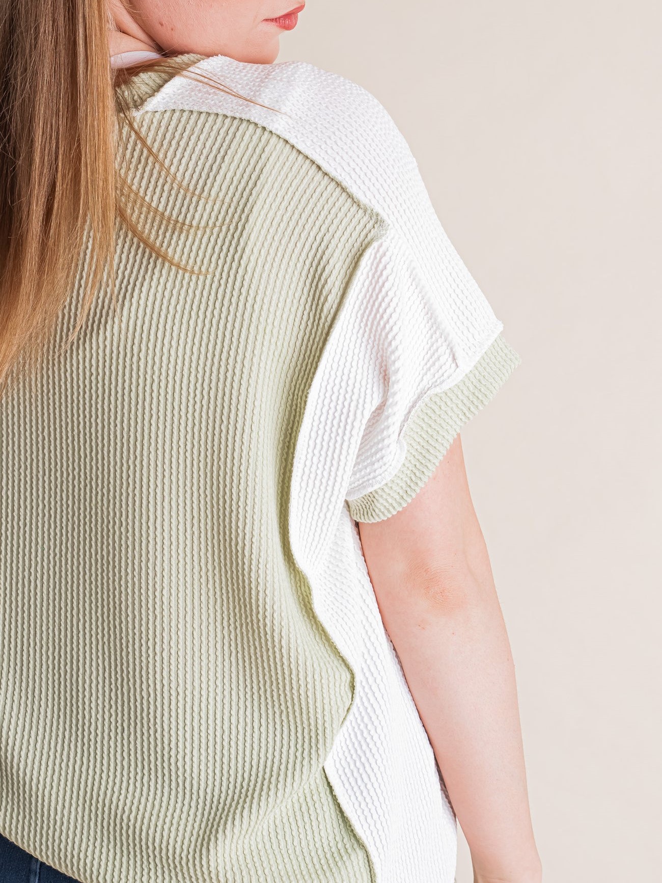 Ribbed Stitching Color Block Tee