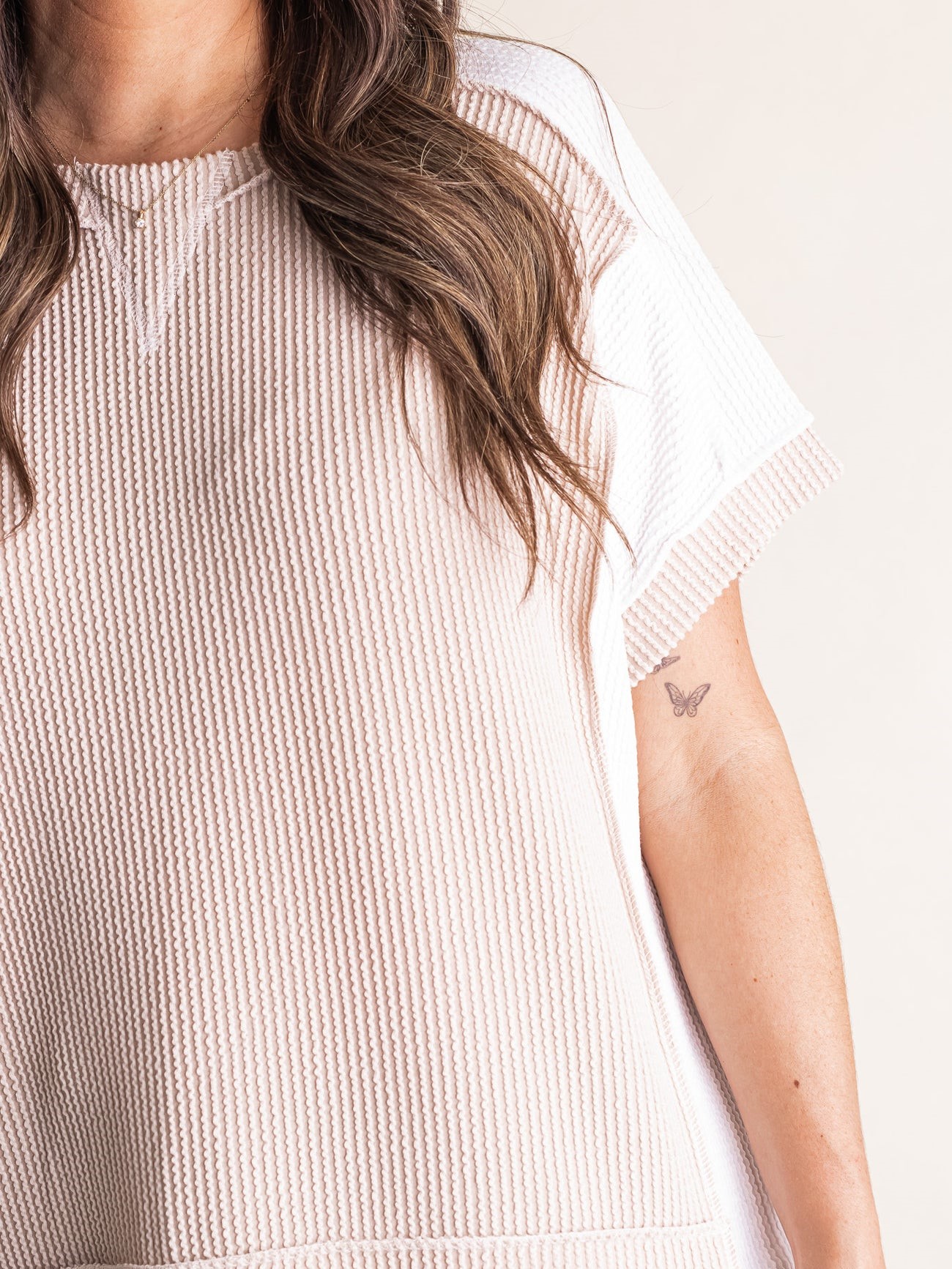 Ribbed Stitching Color Block Tee