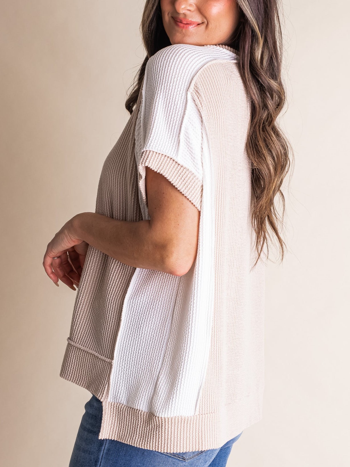 Ribbed Stitching Color Block Tee