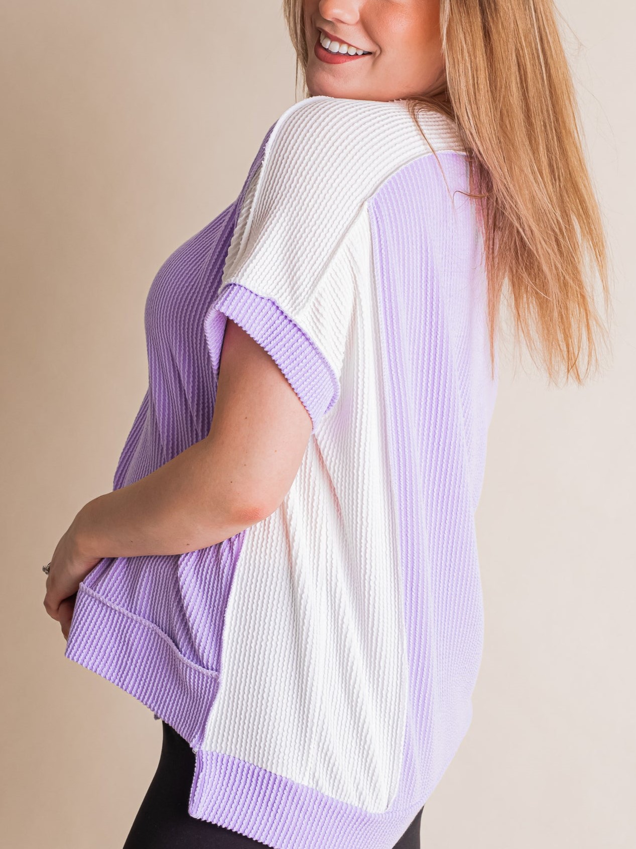 Ribbed Stitching Color Block Tee