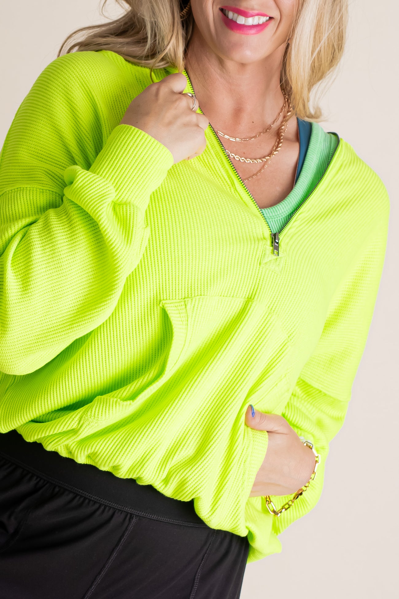 VINTAGE WASHED HALF ZIP UP HOODIE