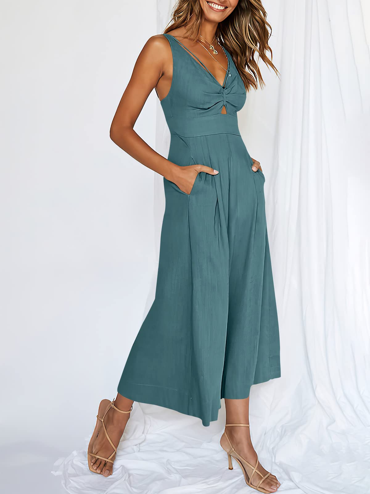 V Neck Cutout High-Waist Rompers (Buy 2 free shipping)-hivebabe.com