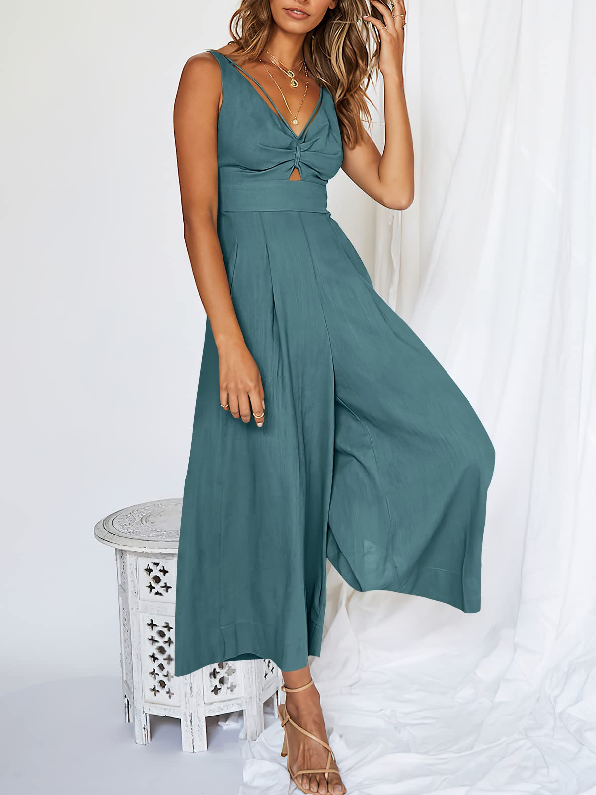 V Neck Cutout High-Waist Rompers (Buy 2 free shipping)-hivebabe.com