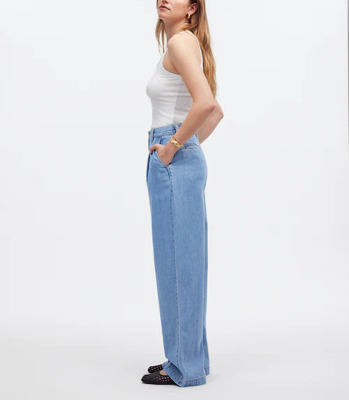 The Wide-Leg Jean: Airy Denim Edition
