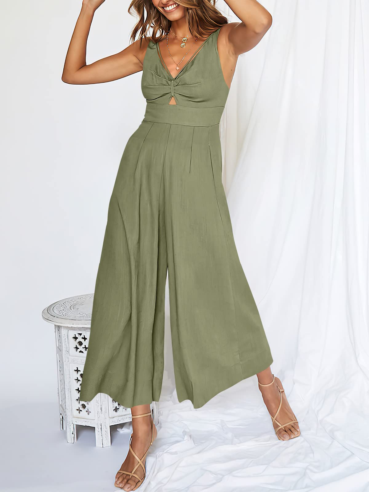 V Neck Cutout High-Waist Rompers (Buy 2 free shipping)-hivebabe.com