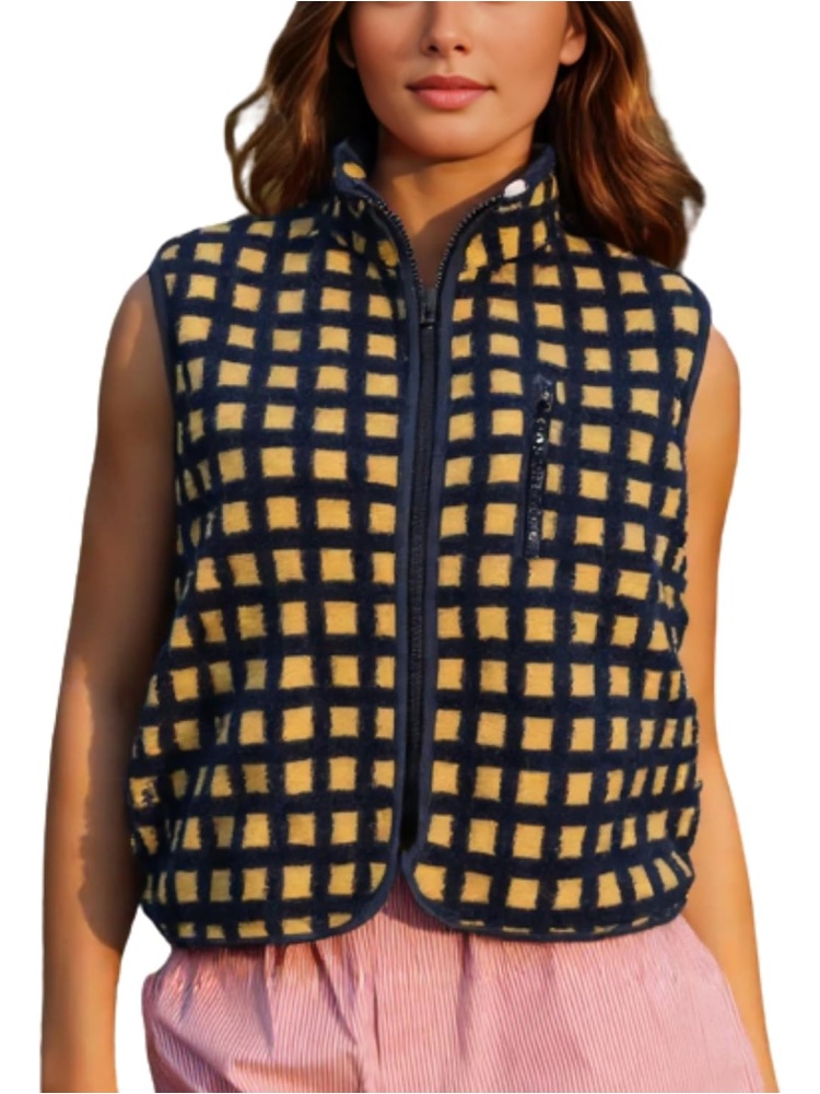 Womens Checkered Sherpa Vest With Pocket (buy 2 free shipping)