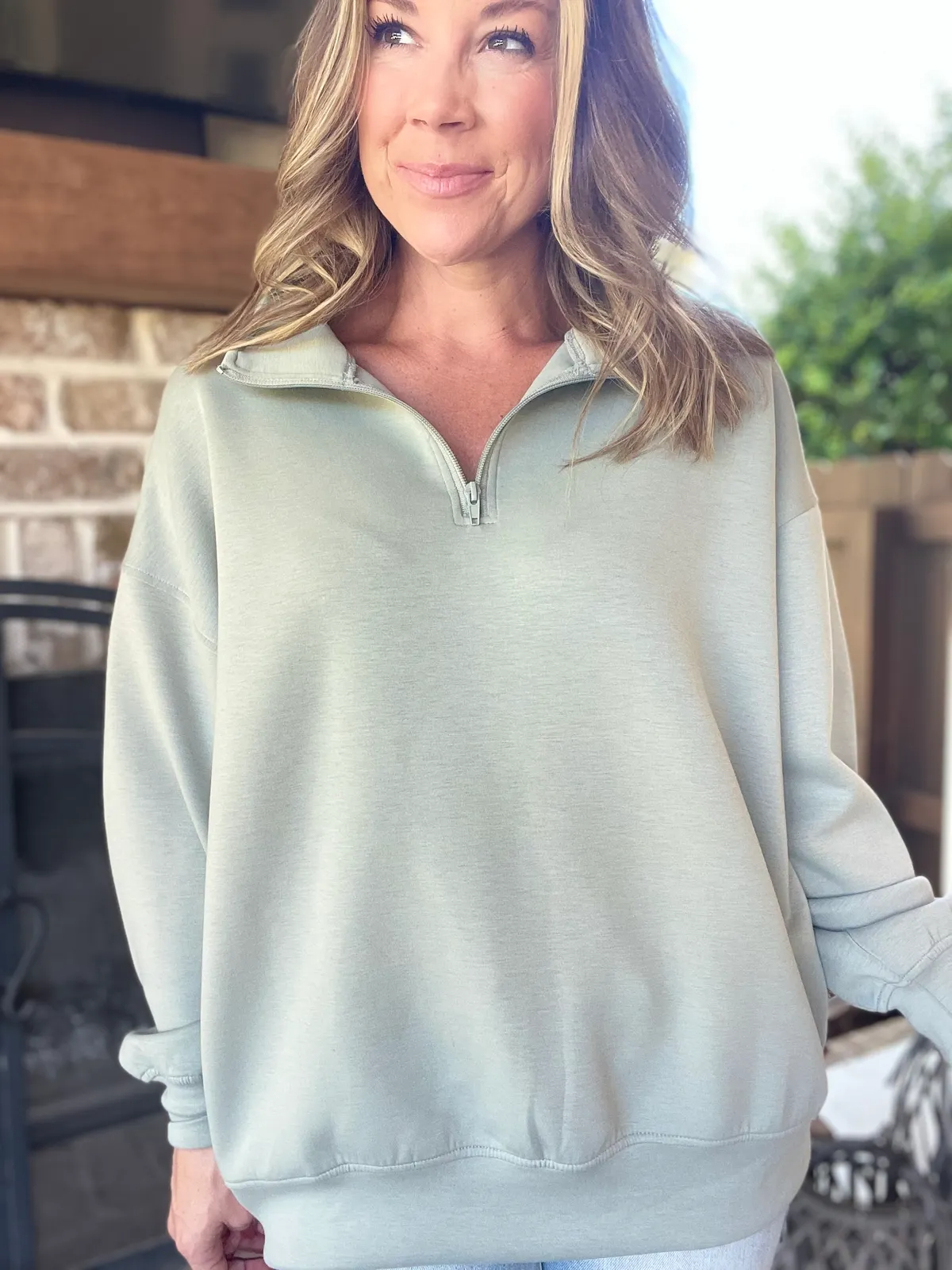 Women's Oversized Long Sleeve Quarter Zip Sweatshirts