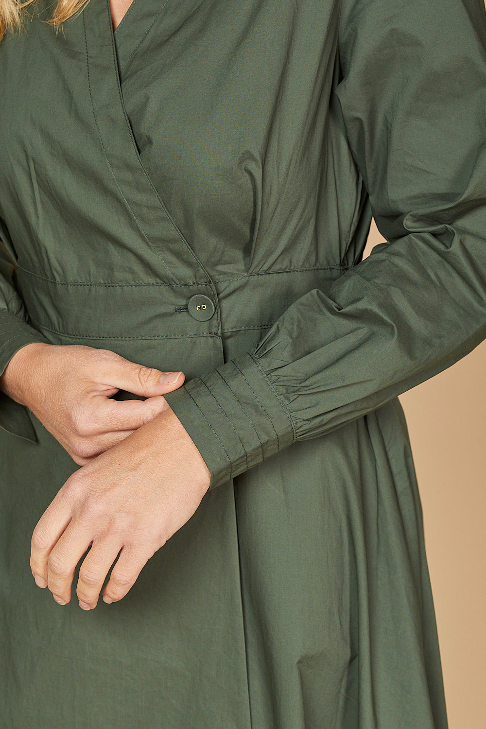 Cross V-neck Long Seeve Buckle Waist Midi Dress