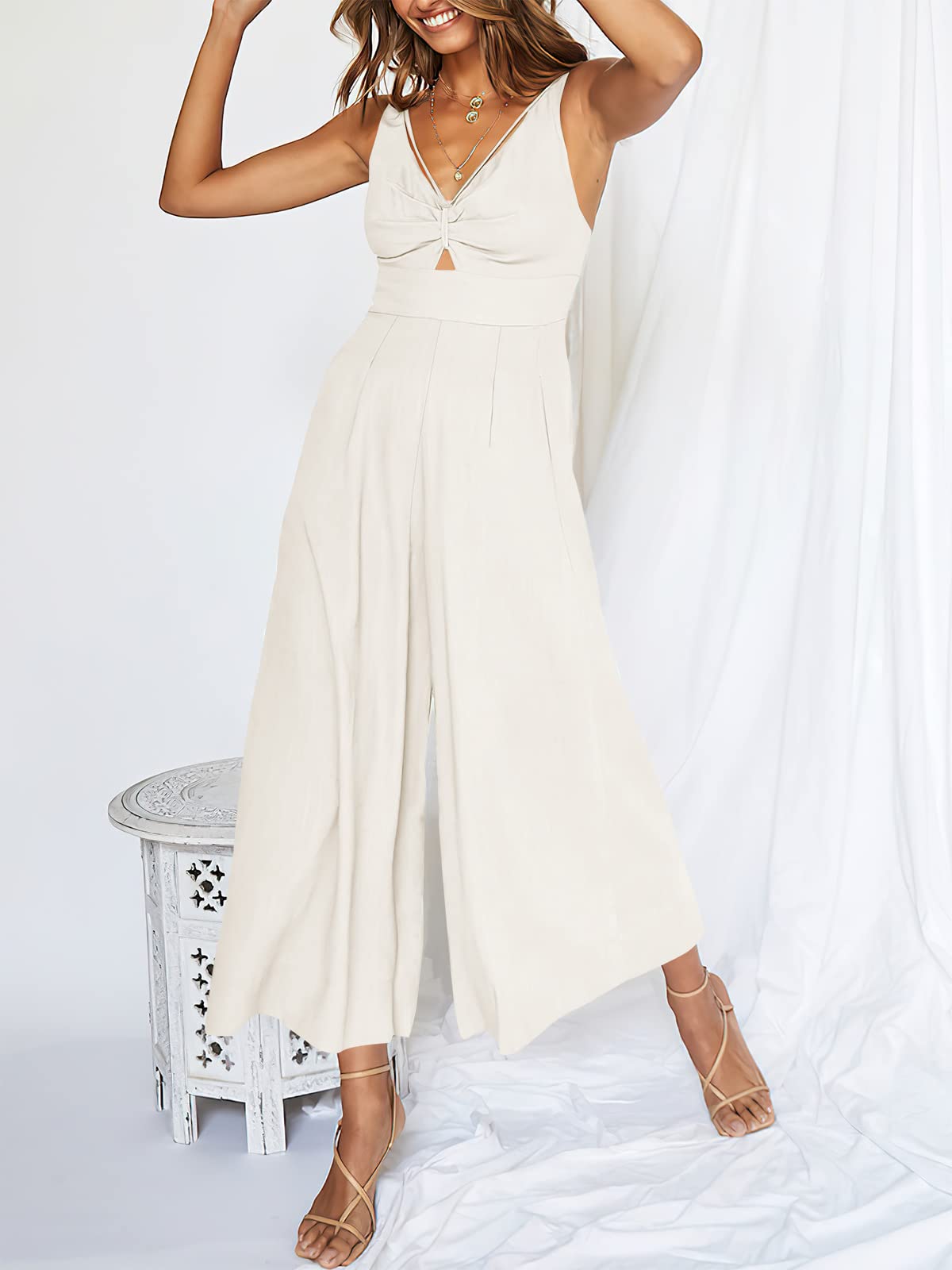 V Neck Cutout High-Waist Rompers (Buy 2 free shipping)-hivebabe.com