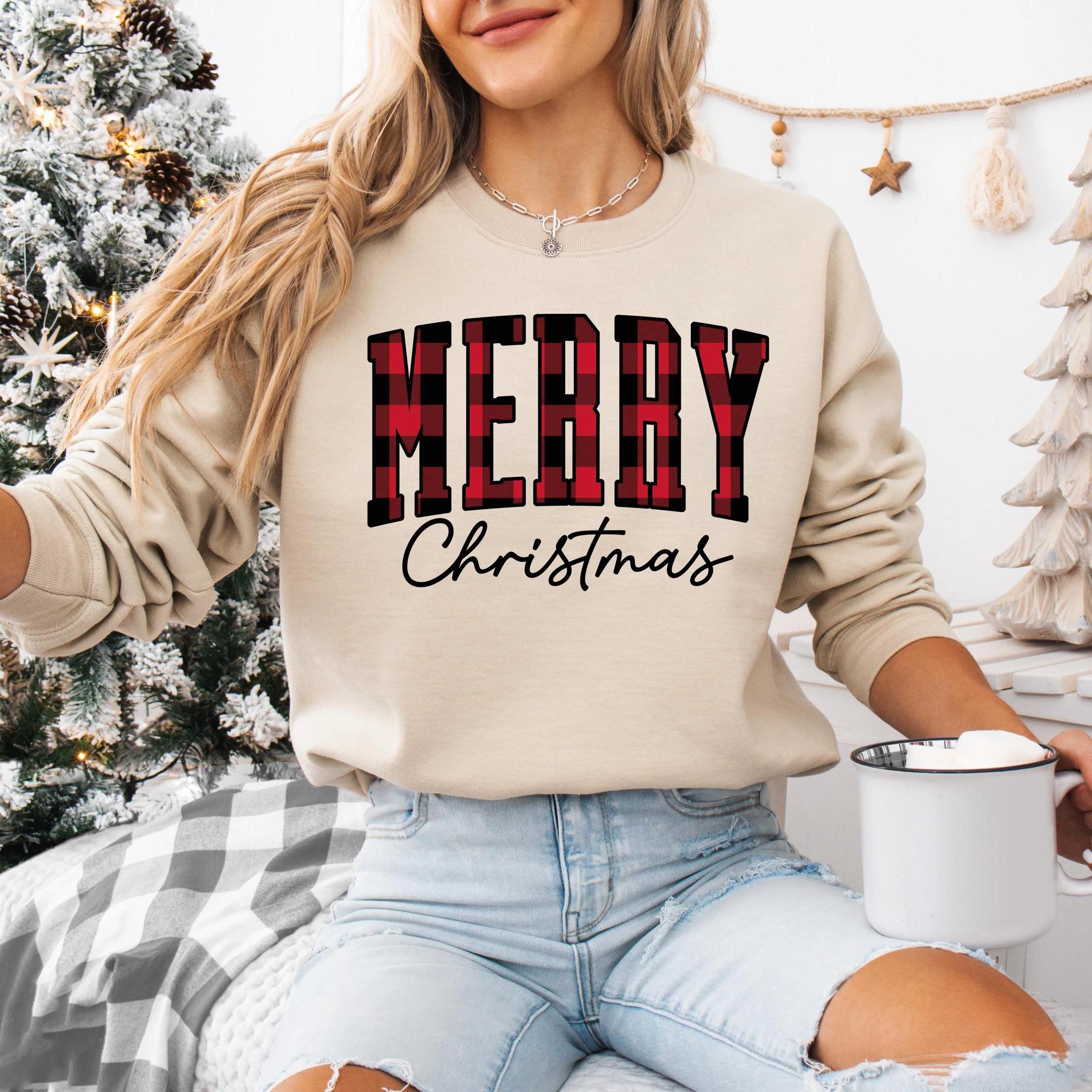 “Merry Christmas” Plaid Graphic Sweatshirt