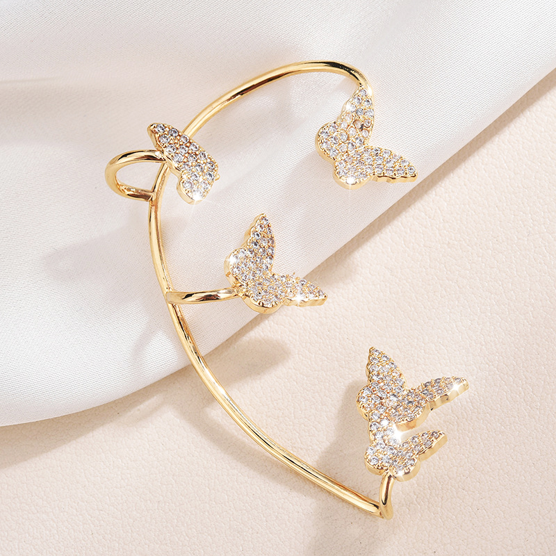 🦋Shiny Zircon Butterfly Ear Clips🦋
