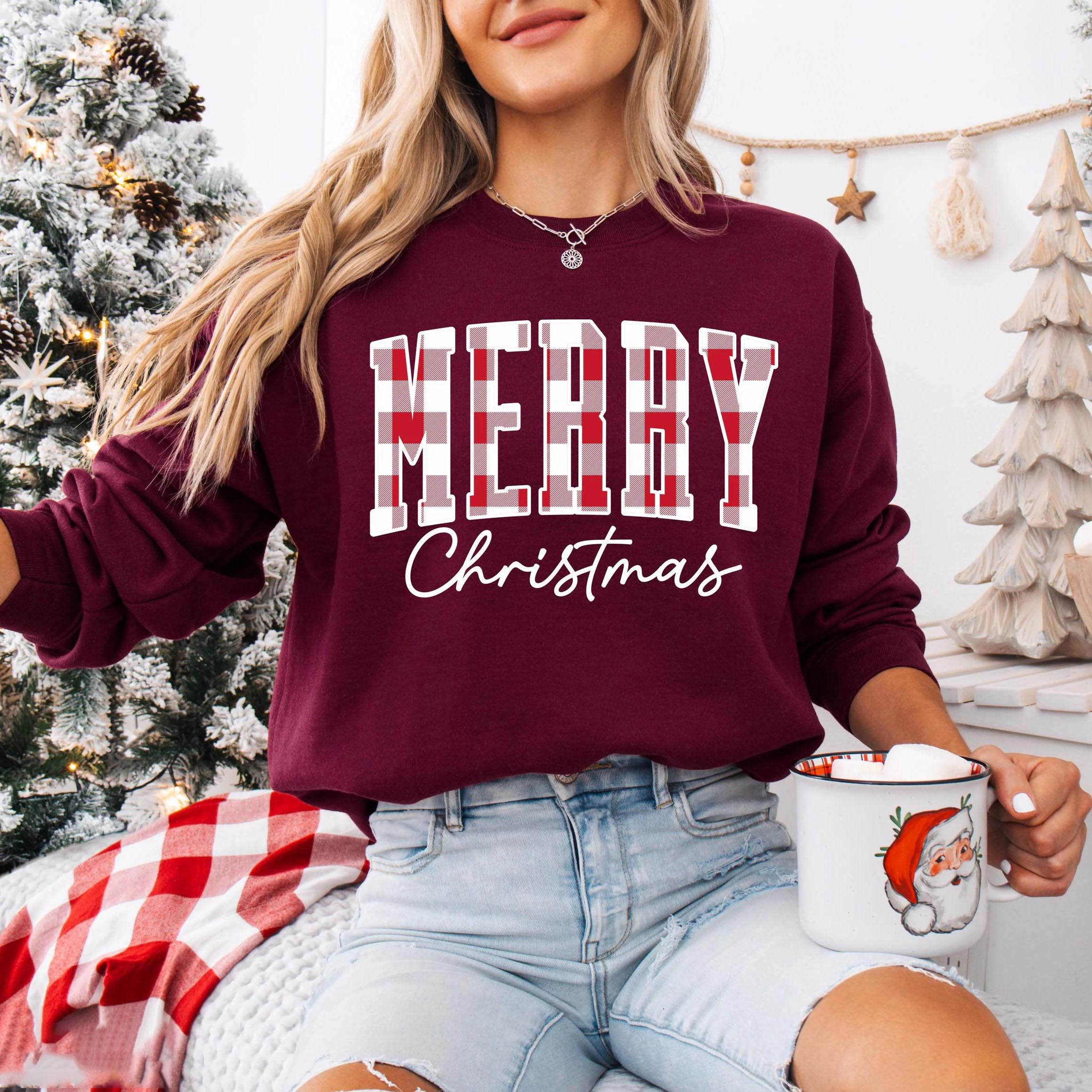 “Merry Christmas” Plaid Graphic Sweatshirt