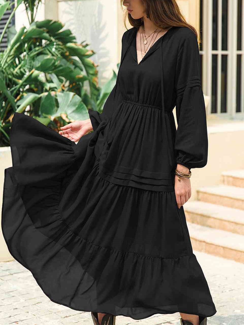 Women‘s Flowy Lantern Sleeve Ruffle Hem Tiered Midi Dress