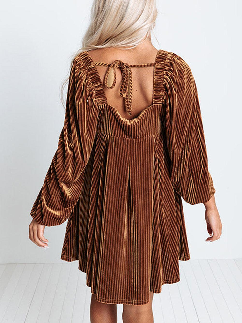 Perfect Tie pocketed Square Neck Long Sleeve Velvet Dress