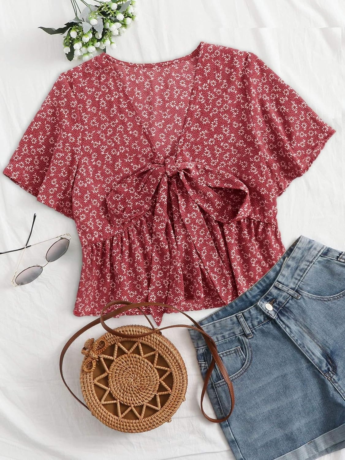 Women's Floral Print V Neck Tie Knot Ruffle Hem Short Sleeve Top